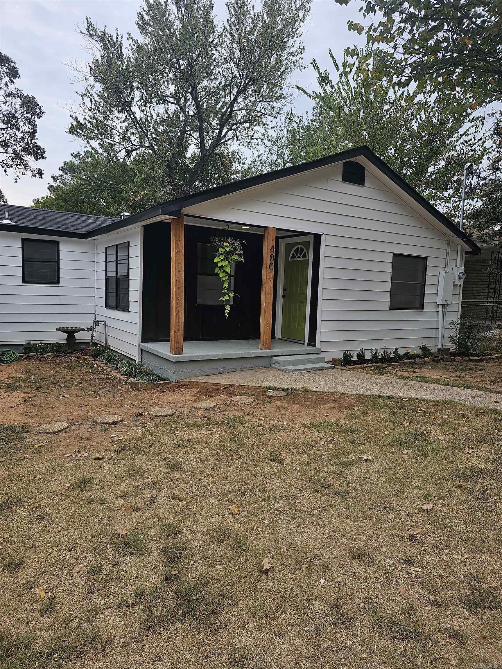 MASSIE WEST - Residential