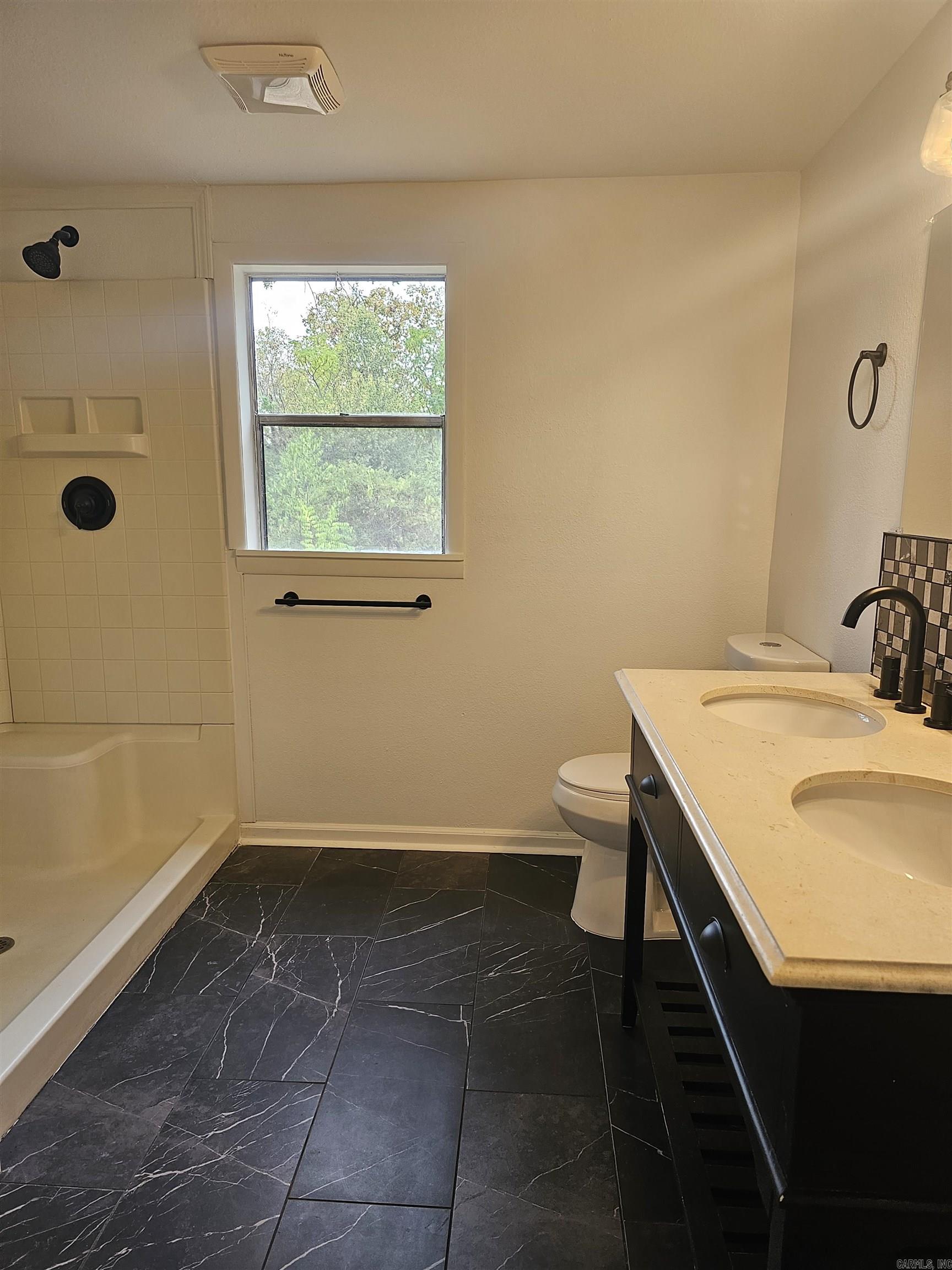 MASSIE WEST - Residential