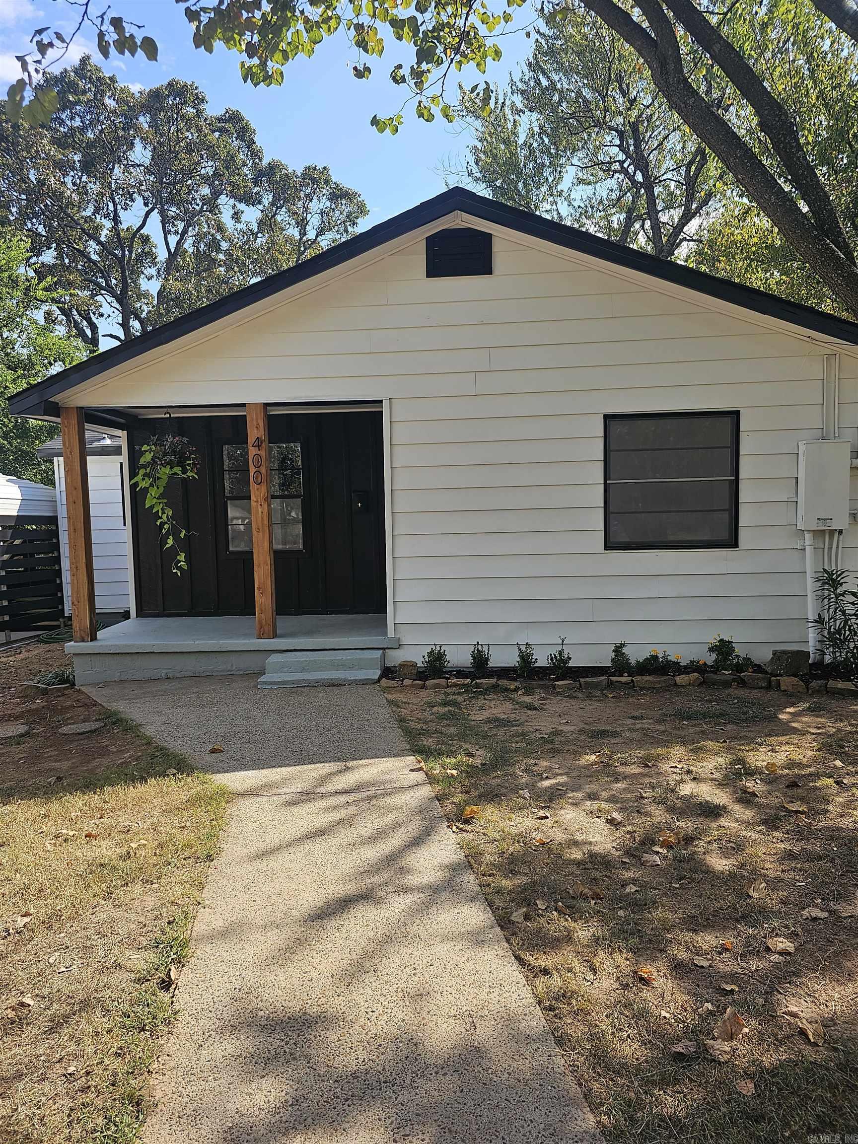 MASSIE WEST - Residential