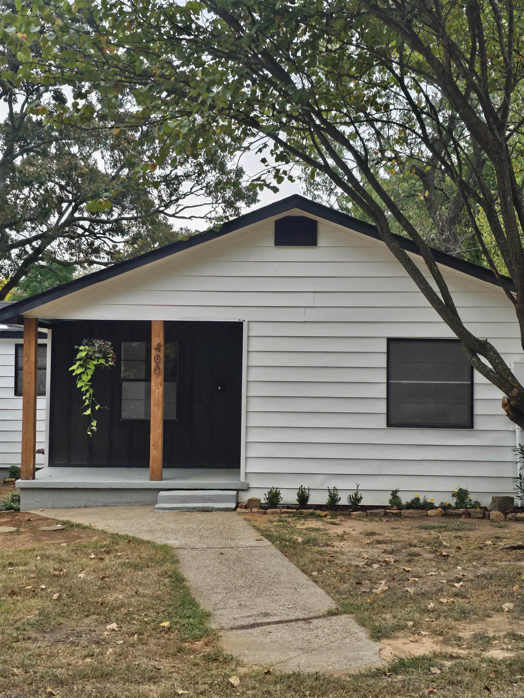 MASSIE WEST - Residential