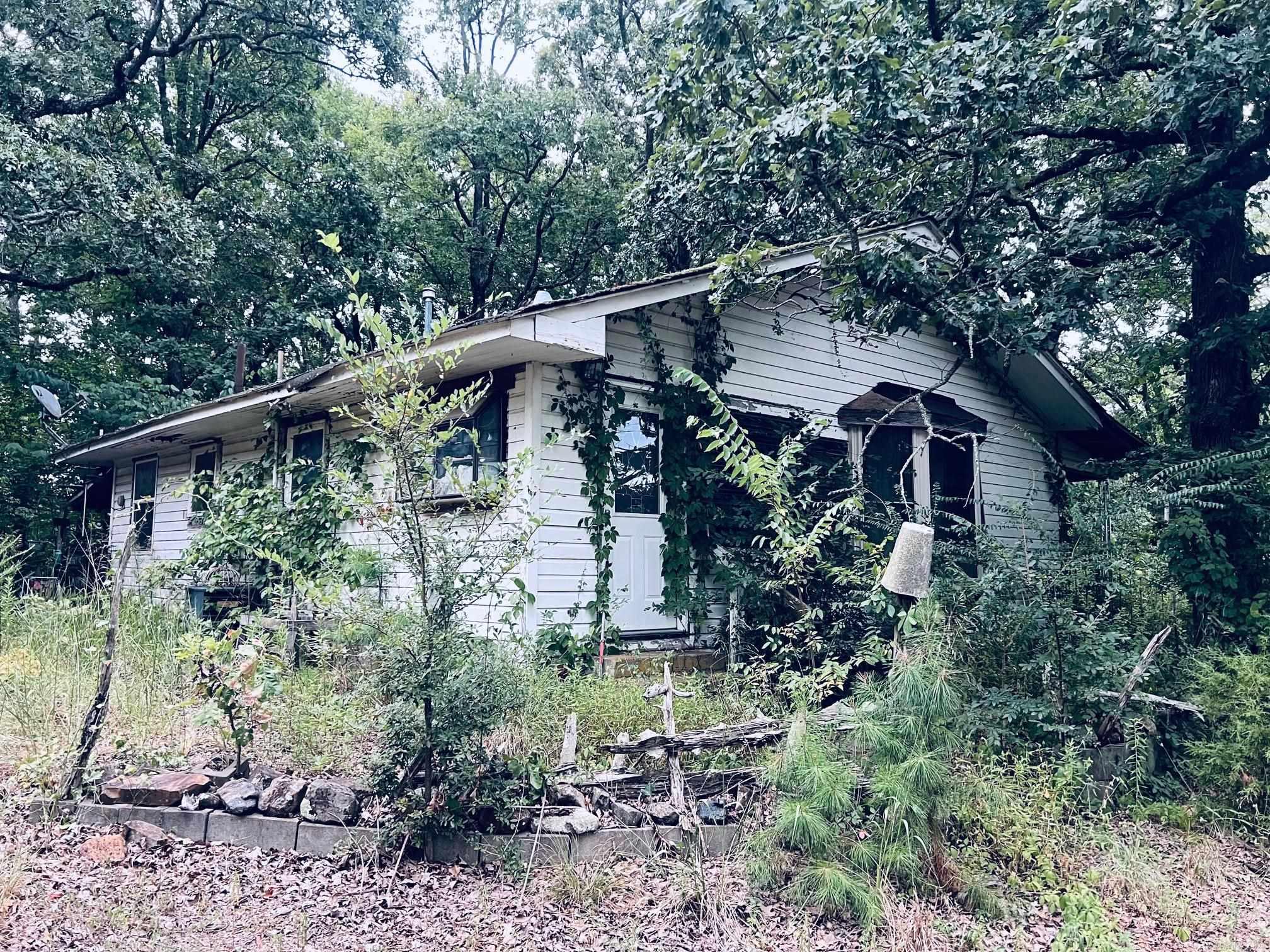FARLEY CUNNINGHAM - Residential