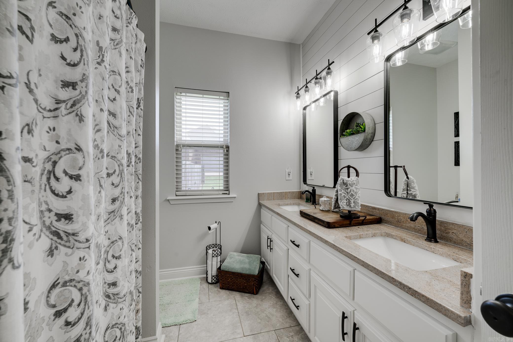 SIMMENTAL VALLEY - Residential