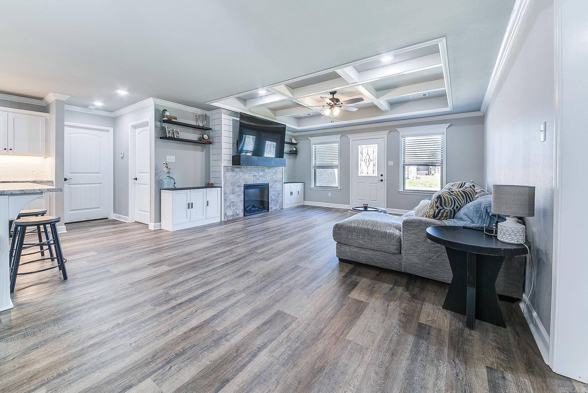 AUTUMN BROOKE - Residential