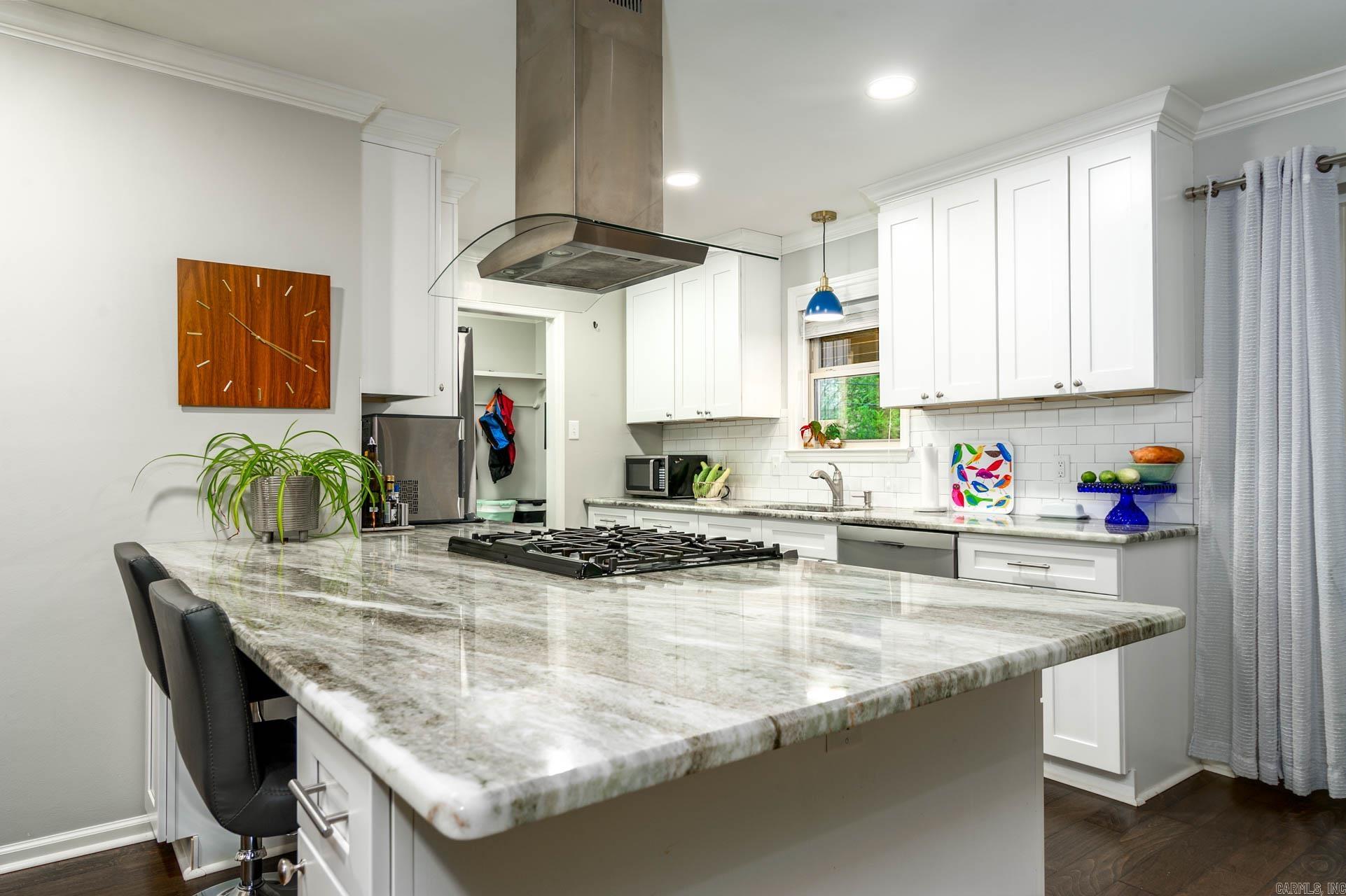 WALNUT VALLEY - Residential