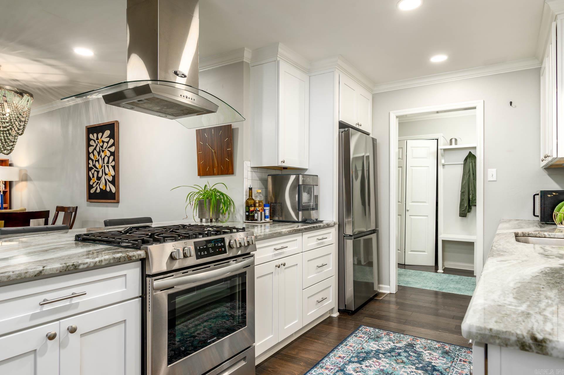 WALNUT VALLEY - Residential