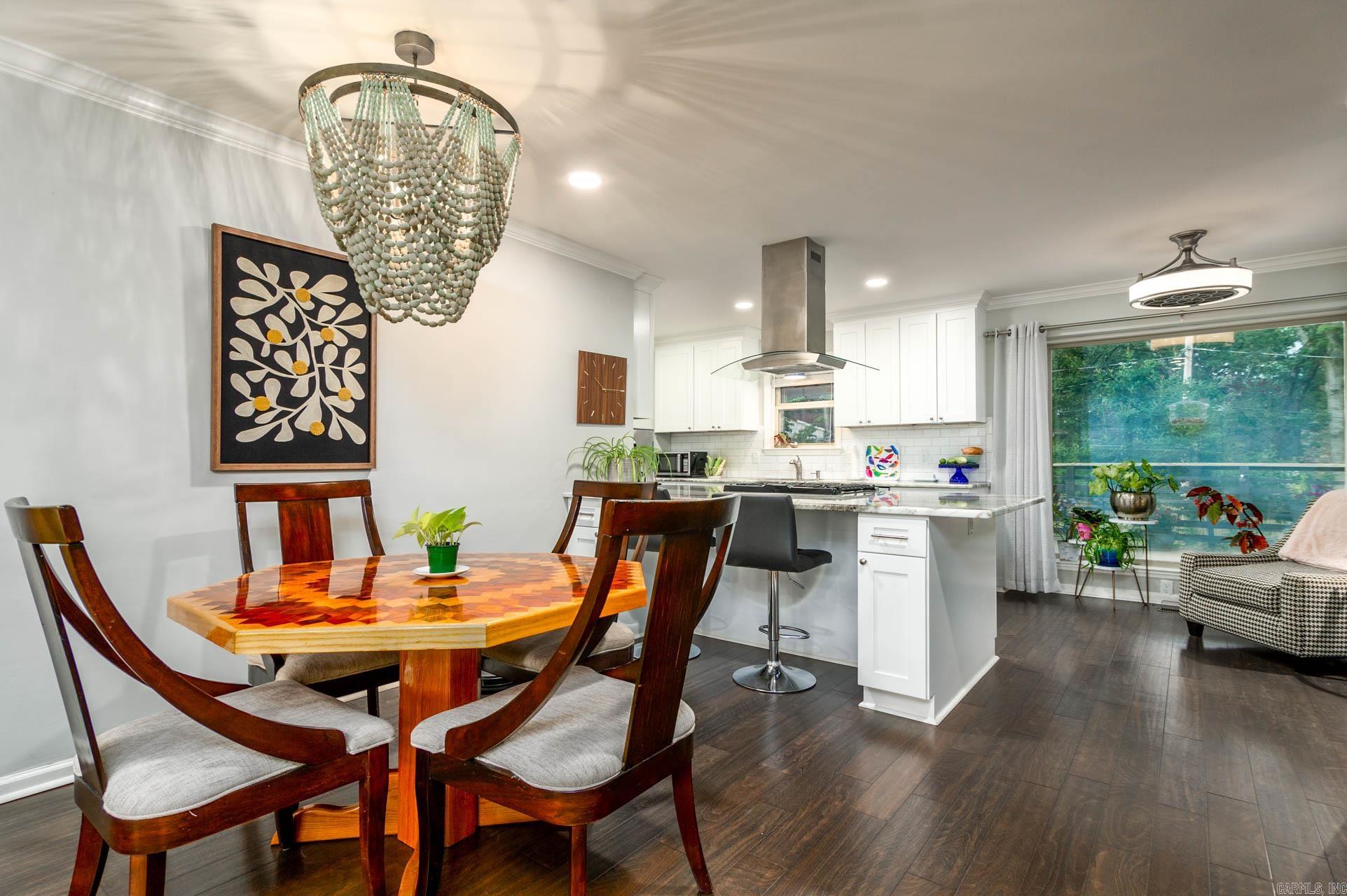 WALNUT VALLEY - Residential