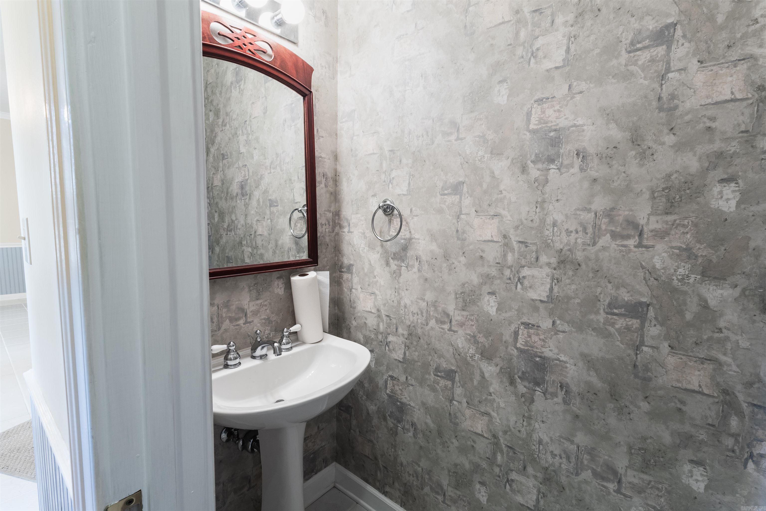 ST CHARLES ADDN - Residential