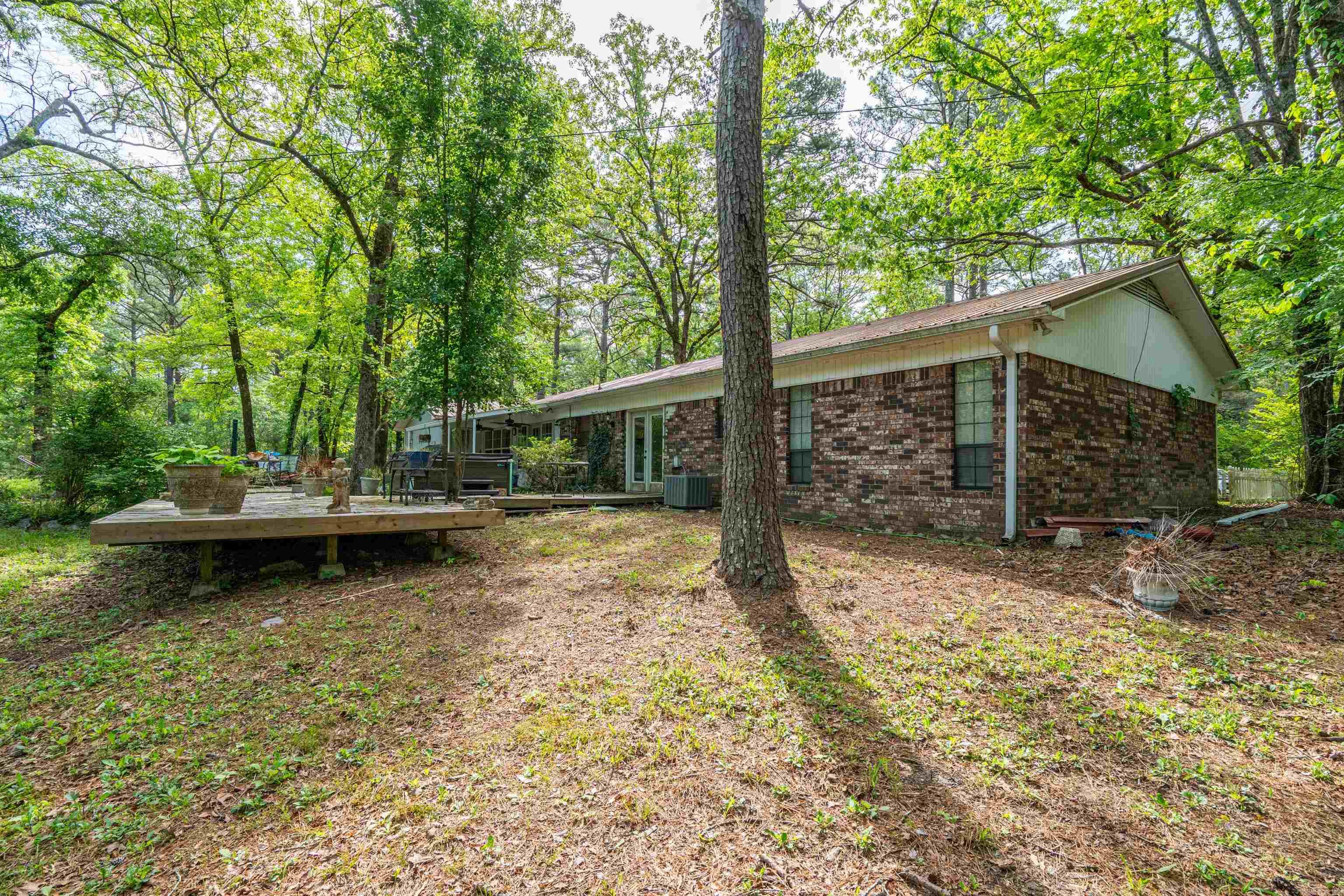 PEARCY, TOWN OF - Residential