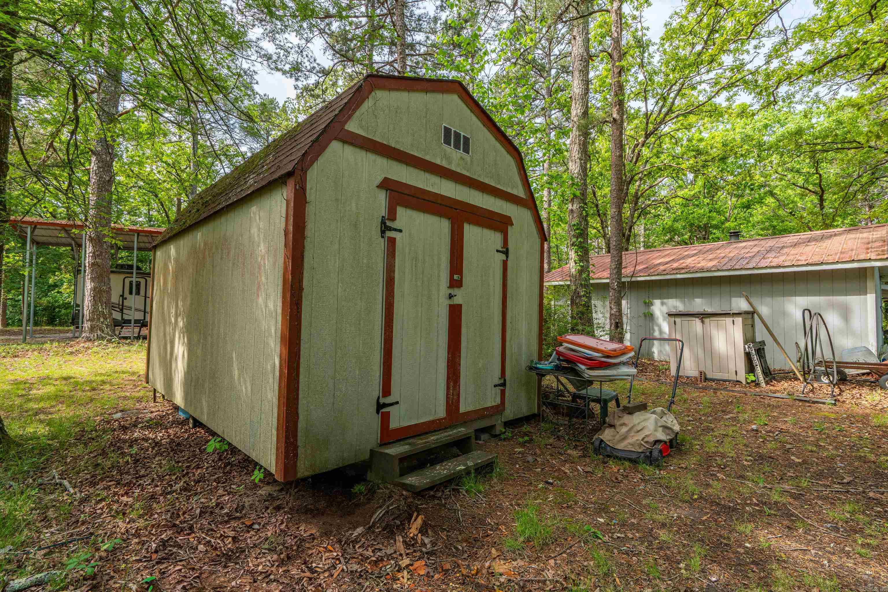 PEARCY, TOWN OF - Residential