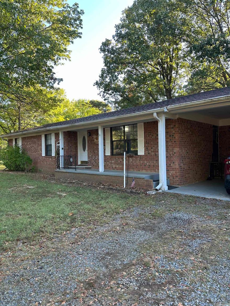 All brick, All country , 3 bedroom, 2 bath house on a lovely 4 acres.