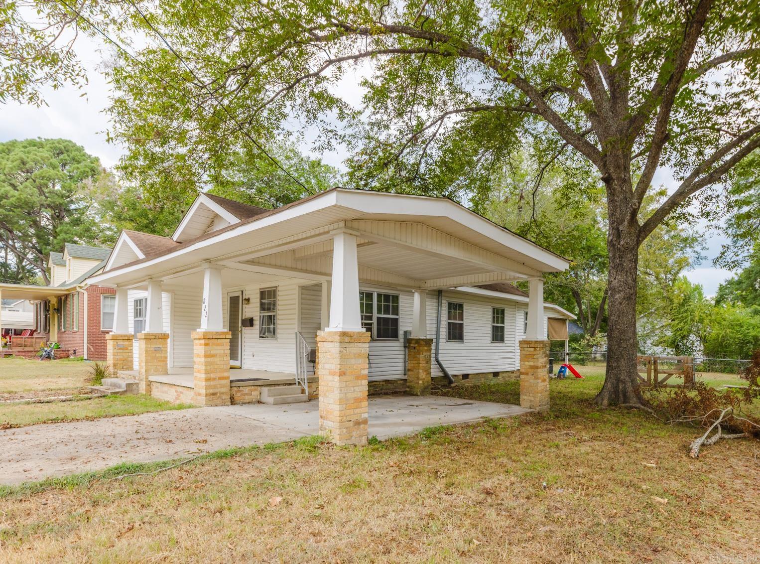 LUND & HILL (ORIGINAL TOWN) - Residential