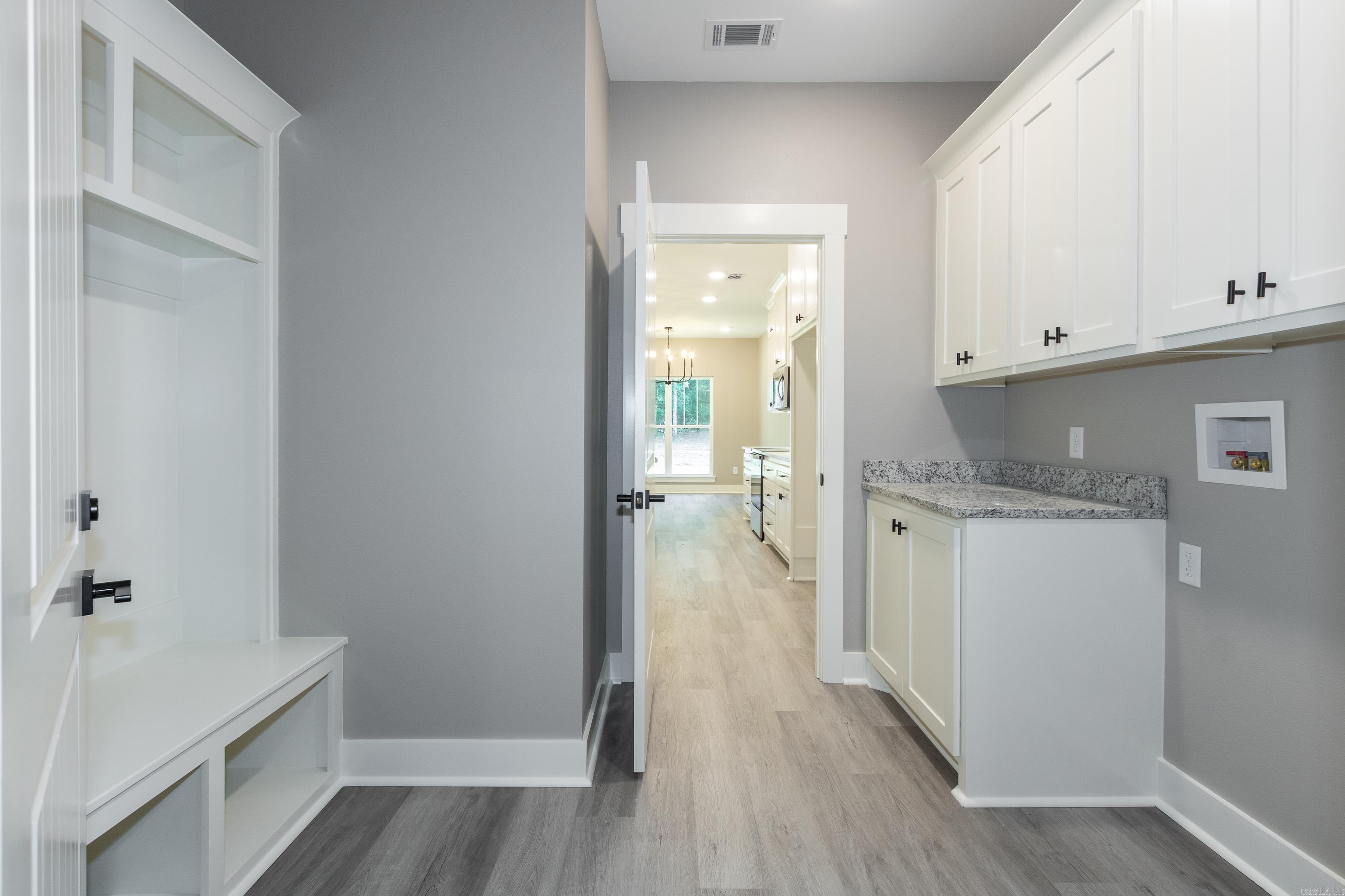 CARDINAL VALLEY - Residential