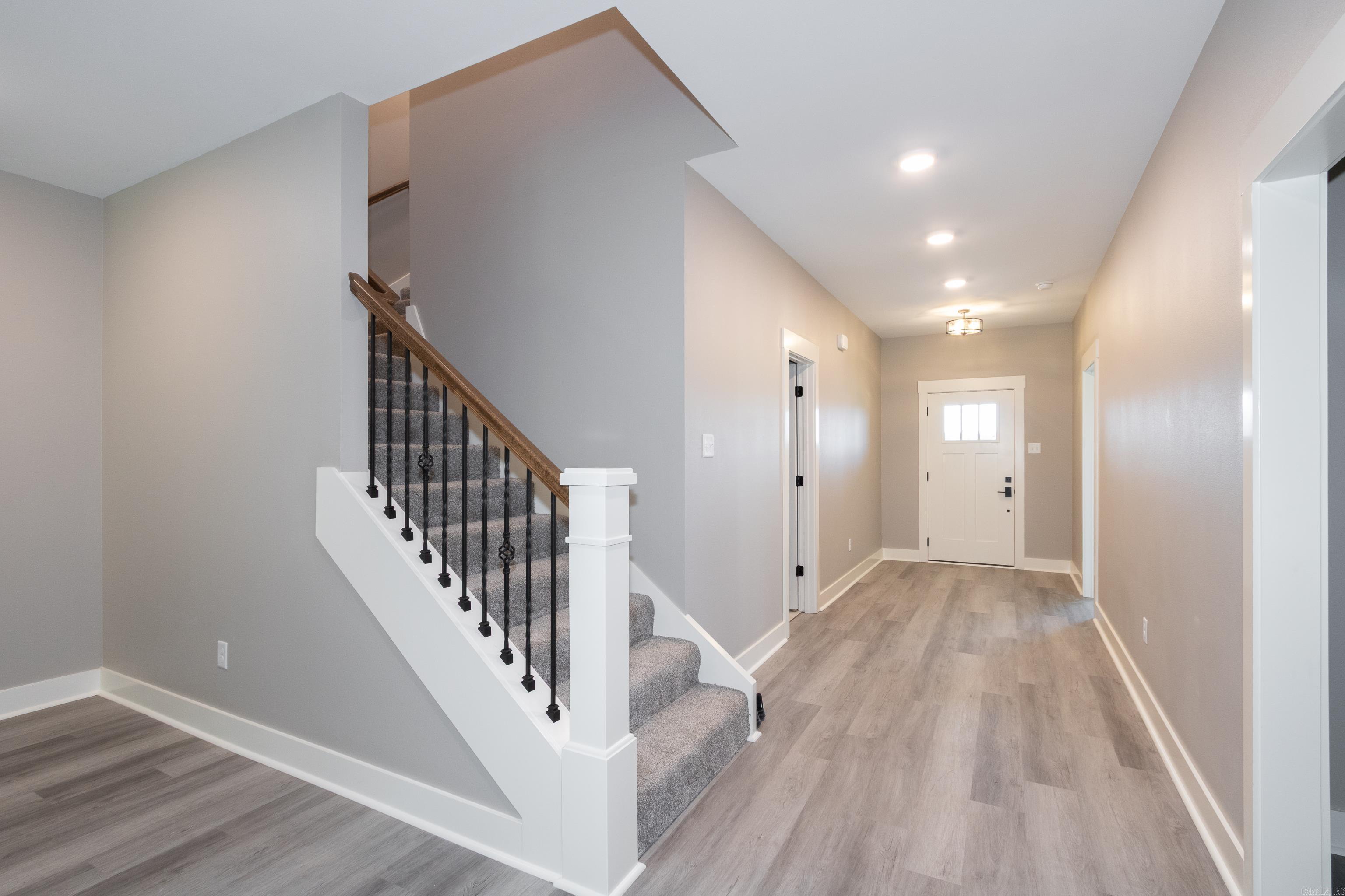 CARDINAL VALLEY - Residential