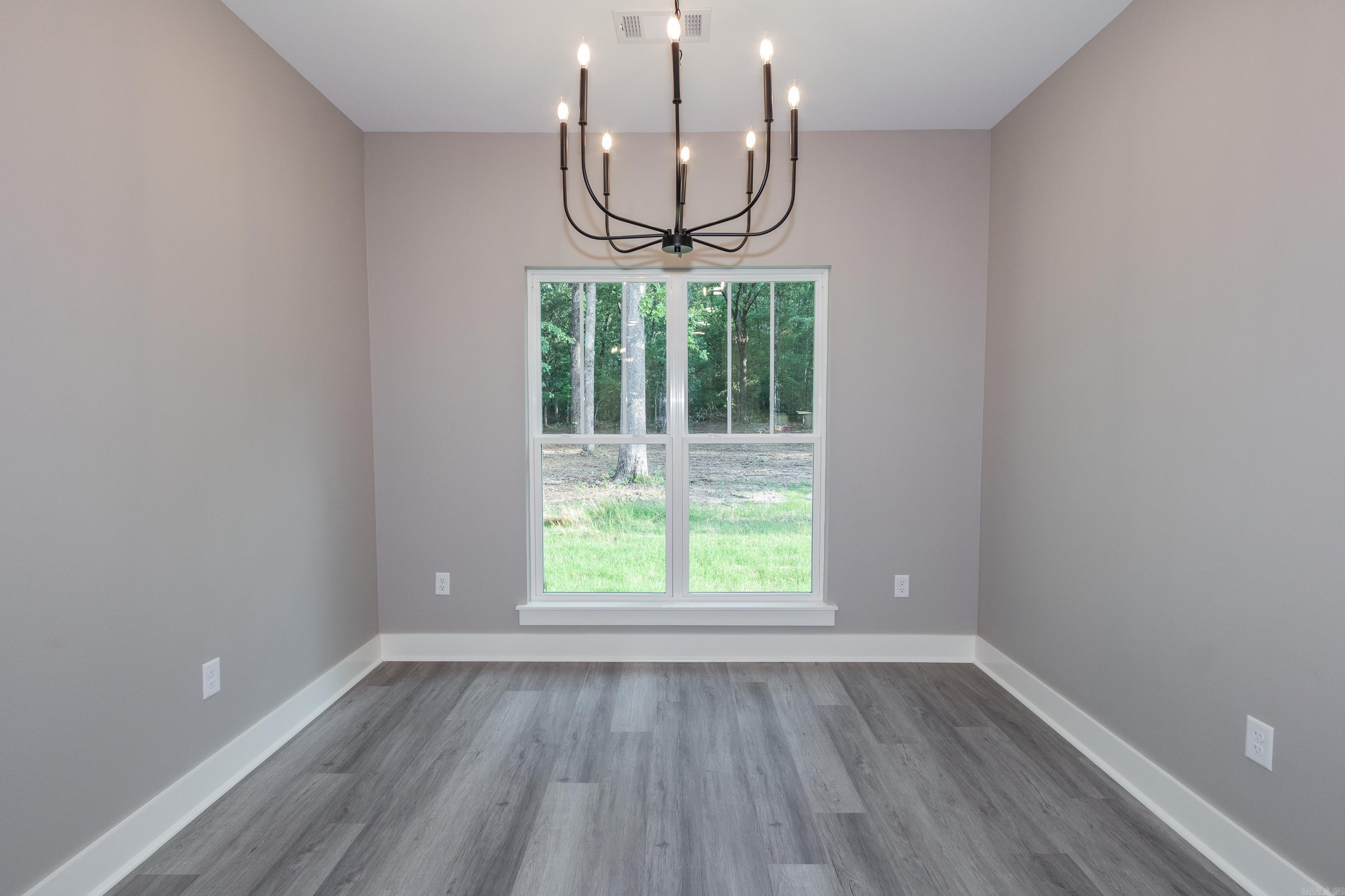 CARDINAL VALLEY - Residential