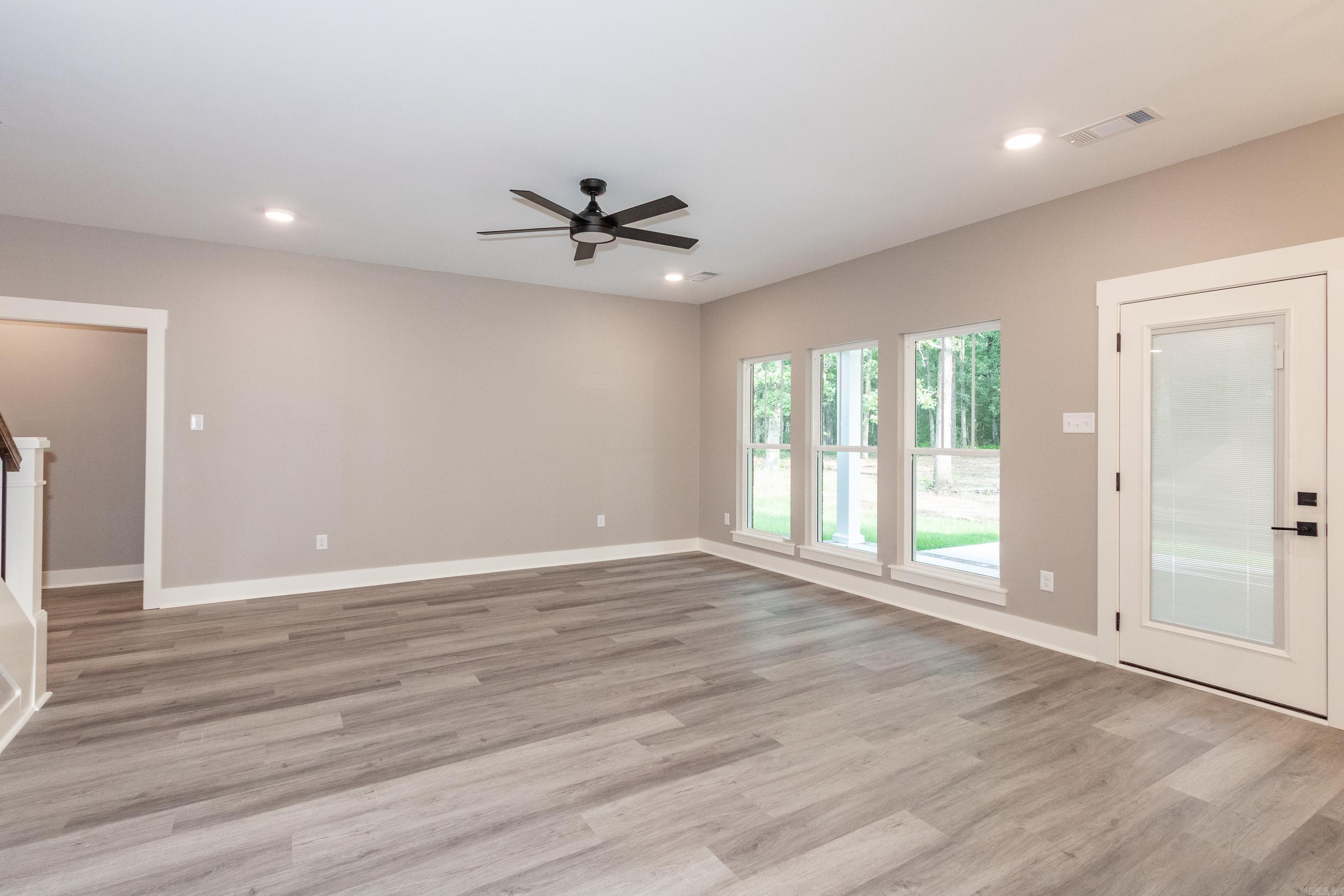 CARDINAL VALLEY - Residential