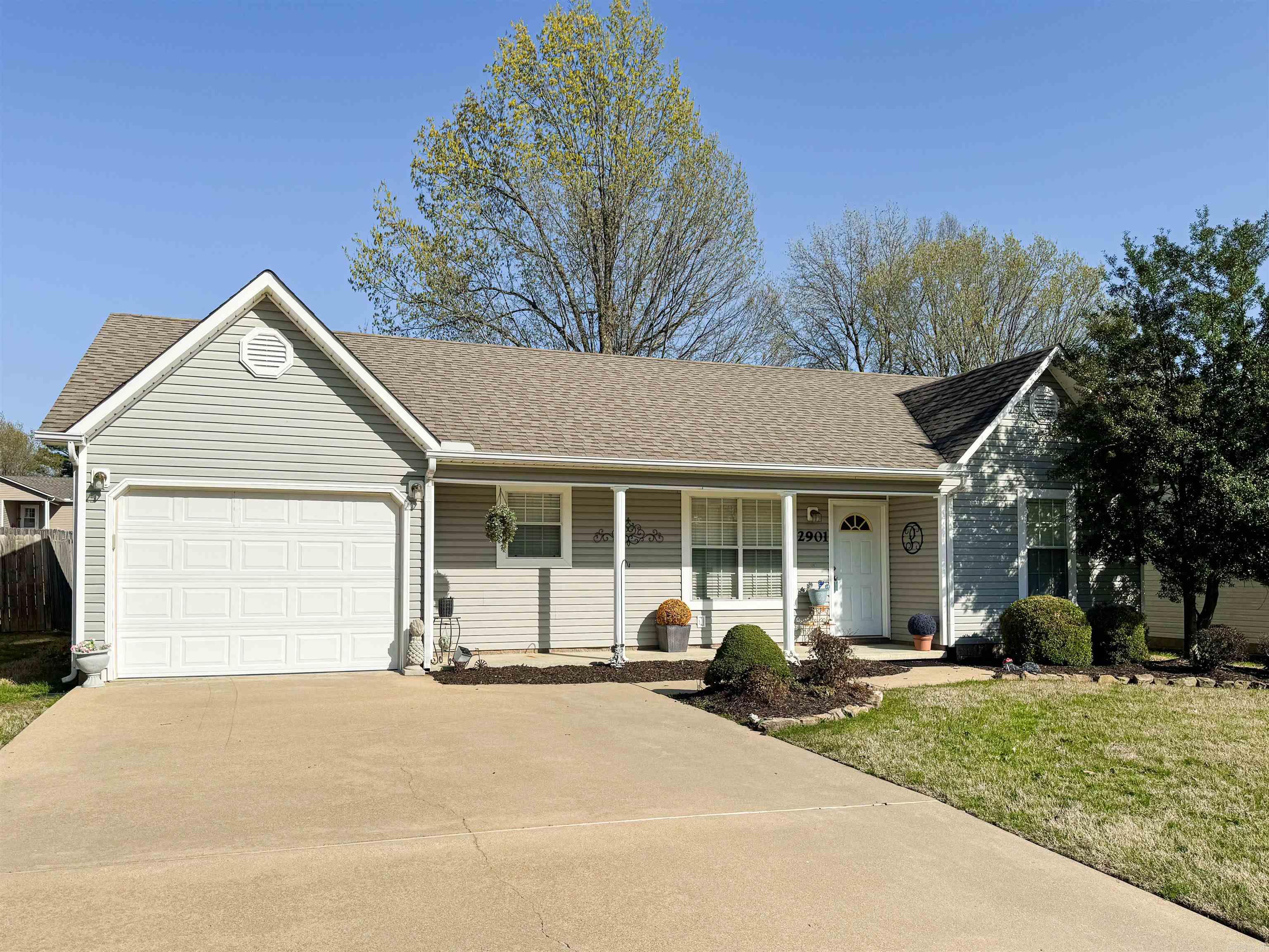 DEERBORN HILLS - Residential