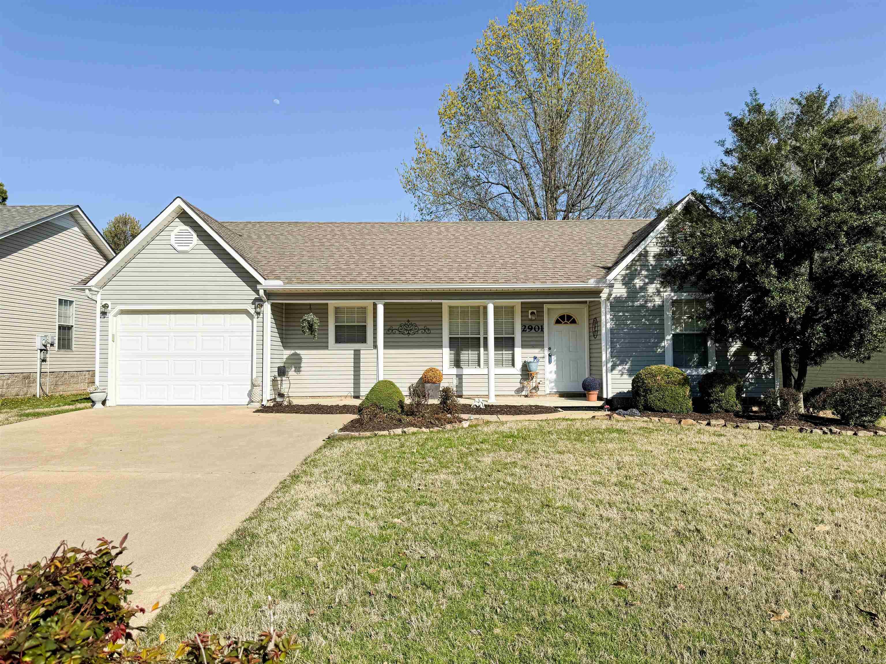 DEERBORN HILLS - Residential