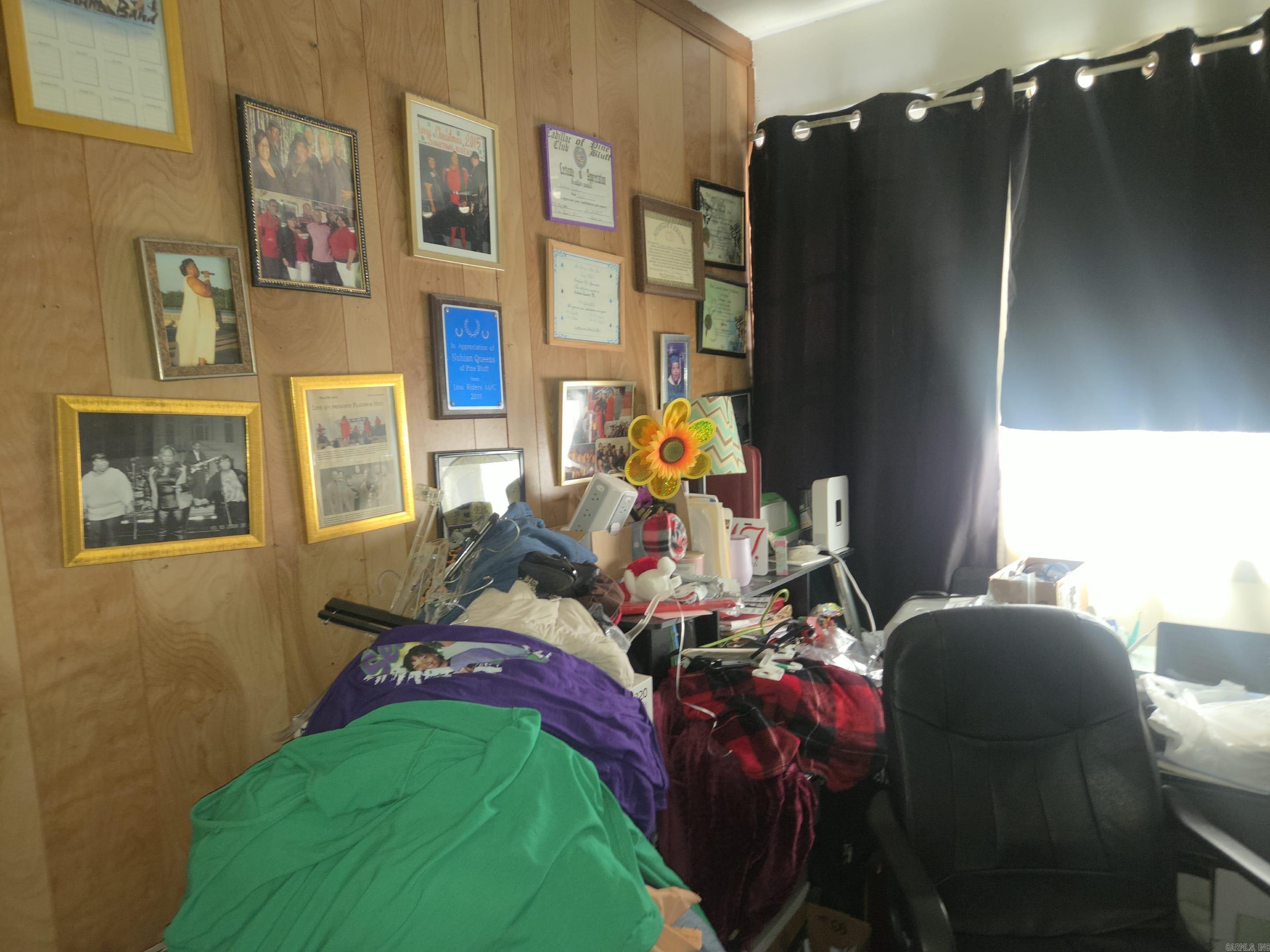 AUSTIN & TAYLOR ADDITION - Residential