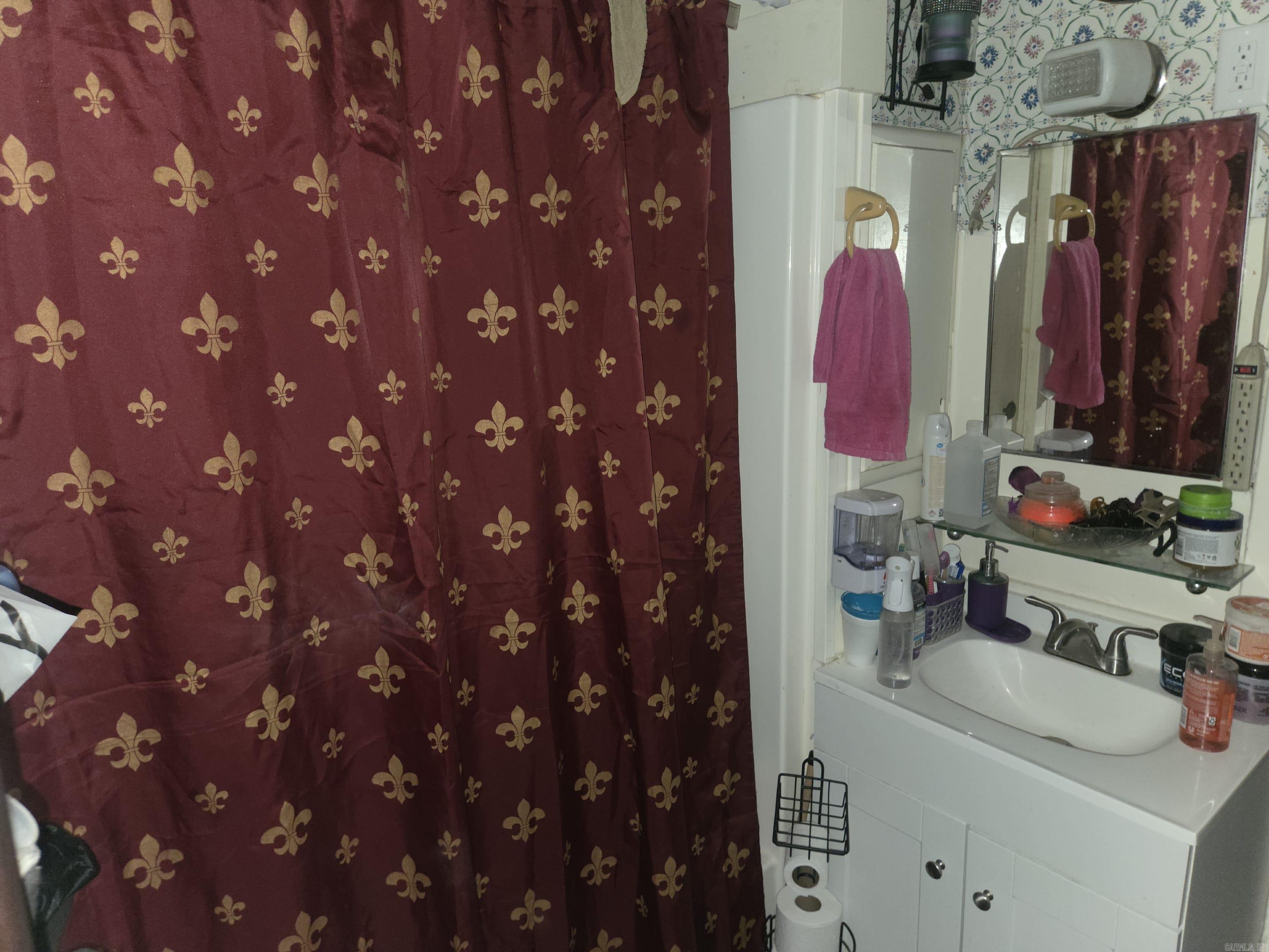 AUSTIN & TAYLOR ADDITION - Residential