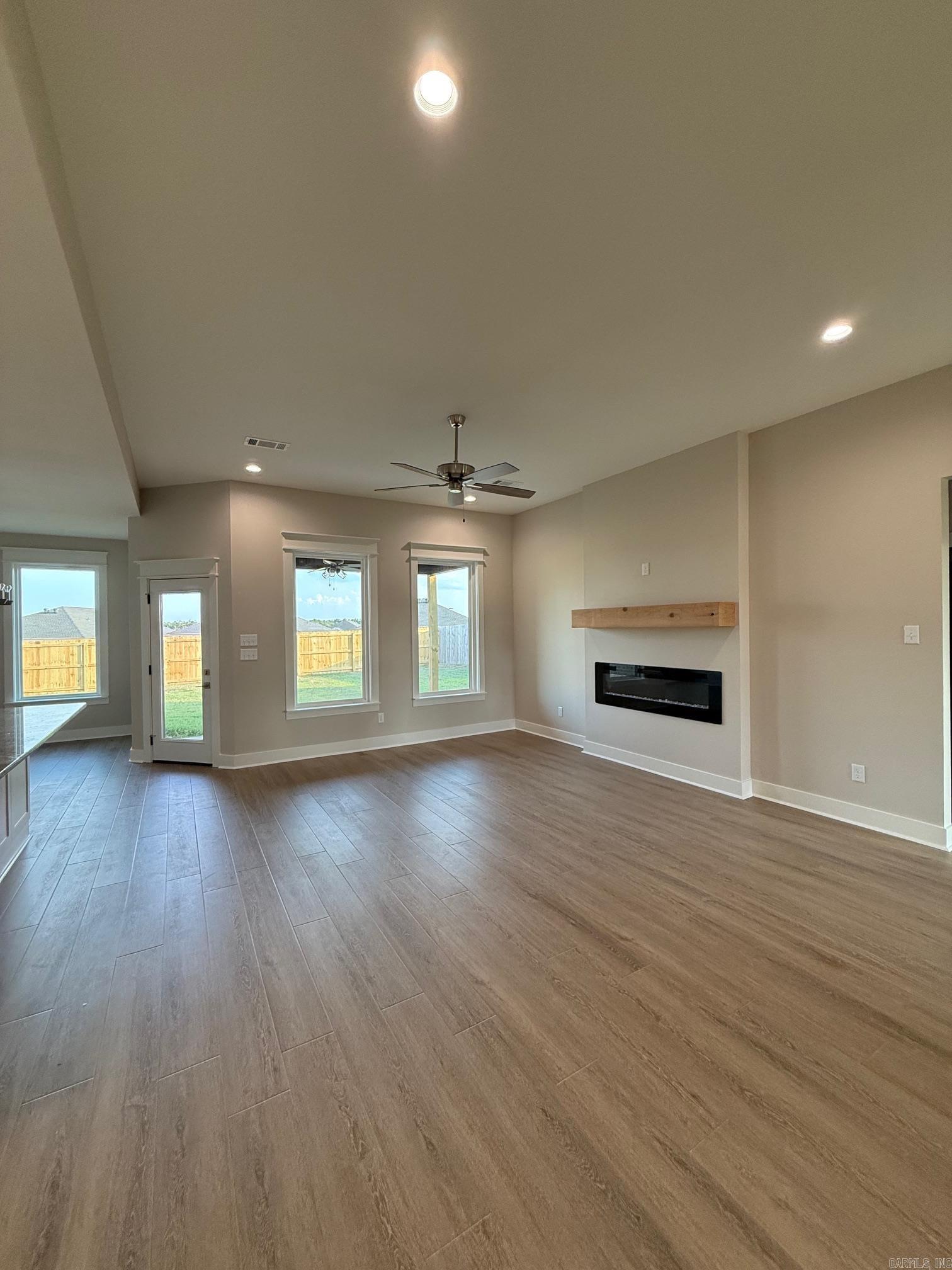 THE RESERVE AT HOPE VALLEY - Residential