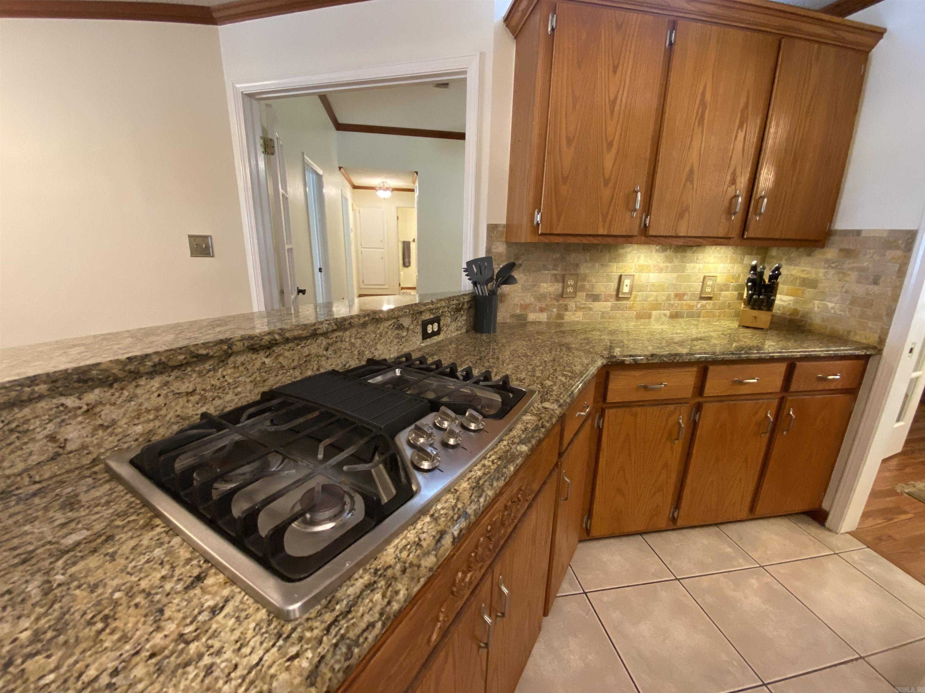 LAKEWOOD ESTATES - Residential