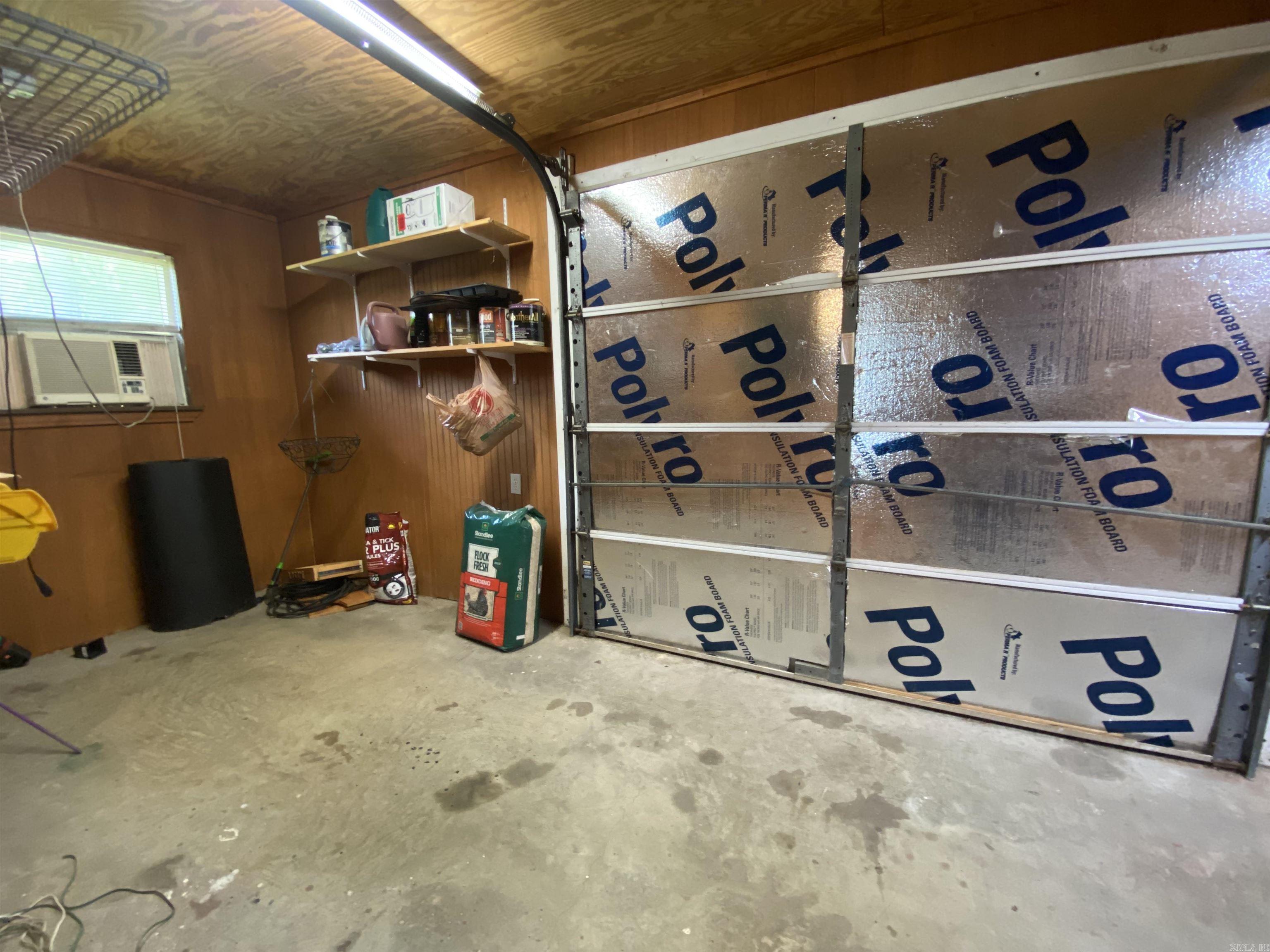 LAKEWOOD ESTATES - Residential