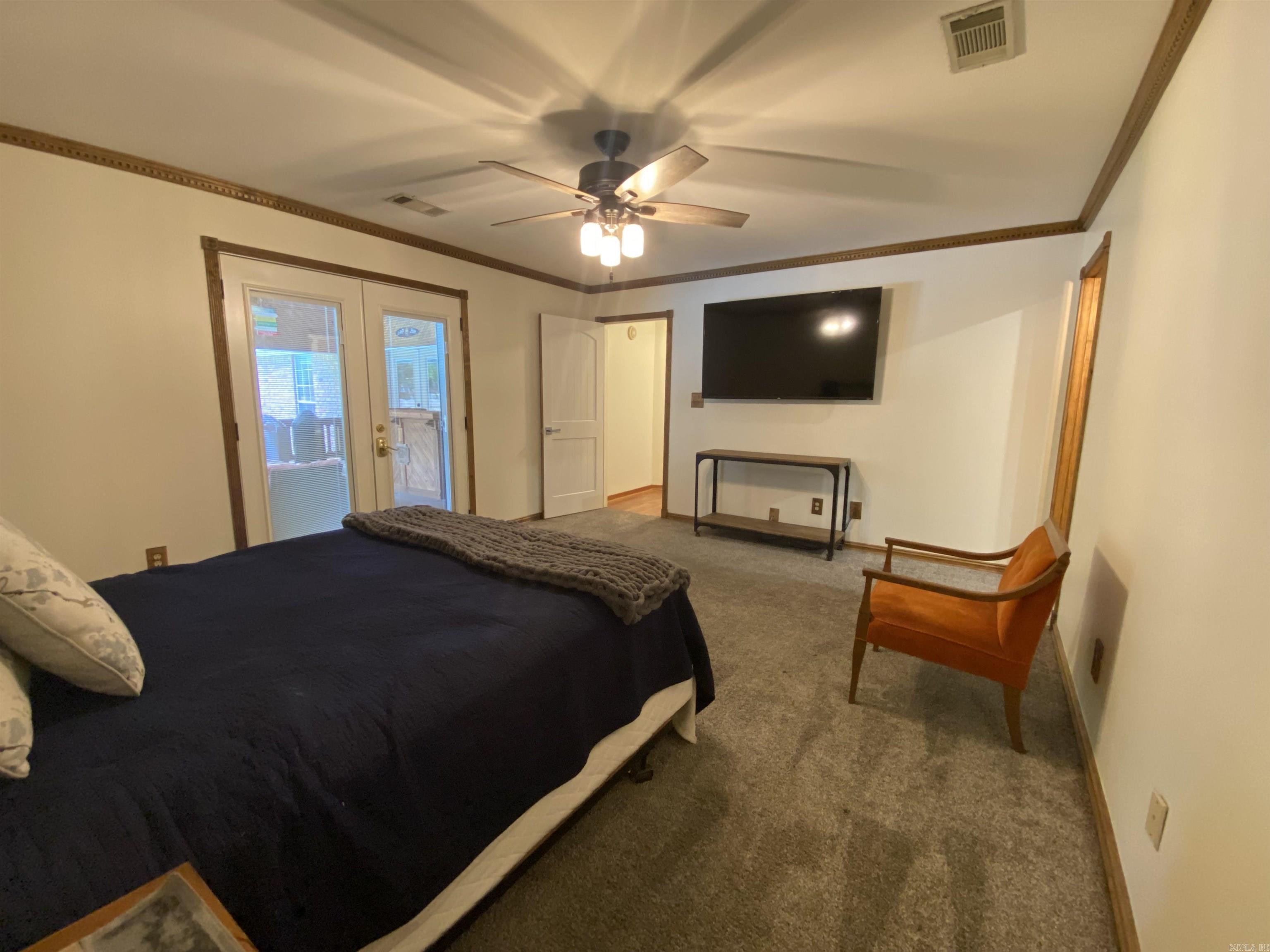 LAKEWOOD ESTATES - Residential