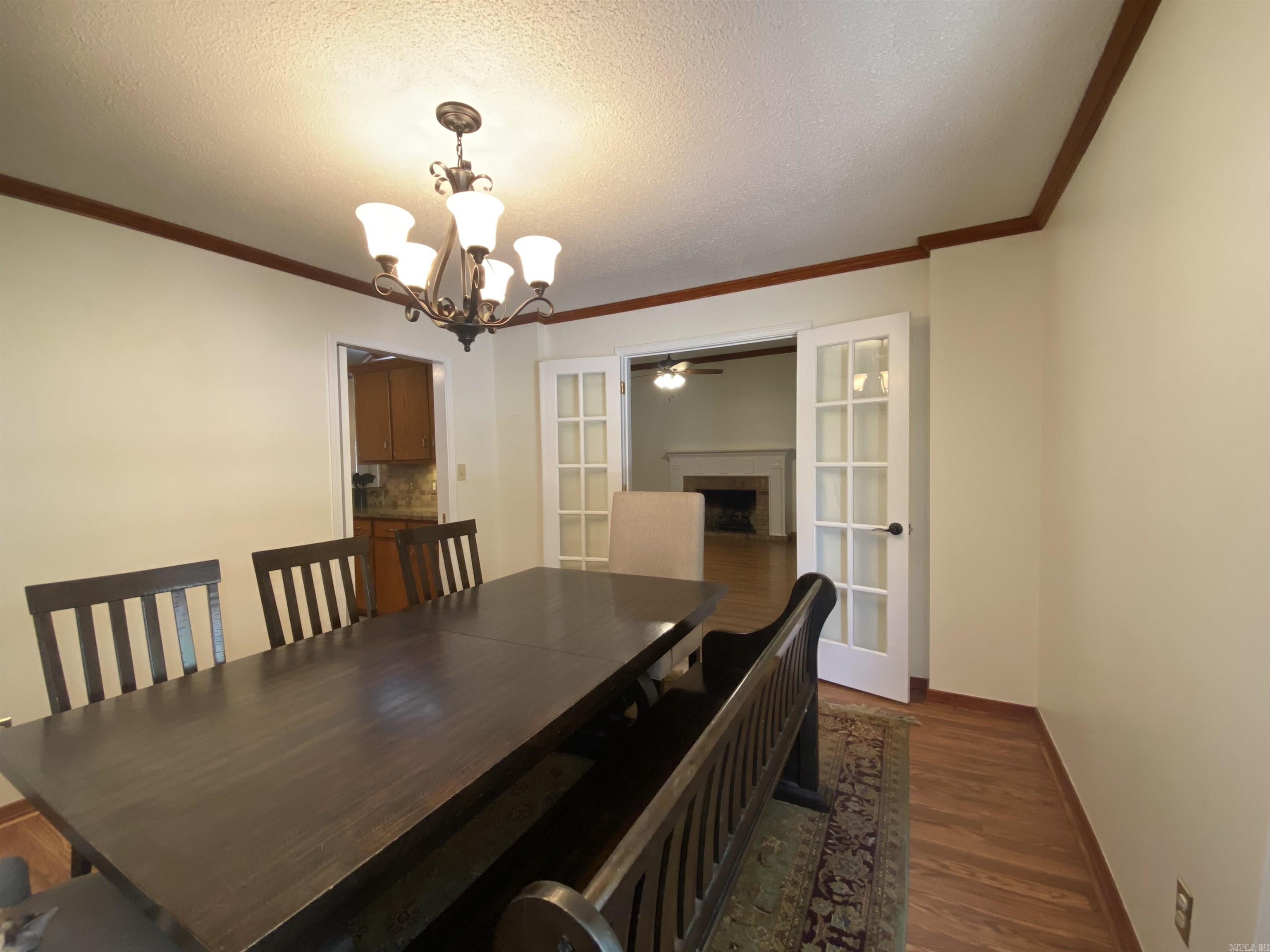 LAKEWOOD ESTATES - Residential