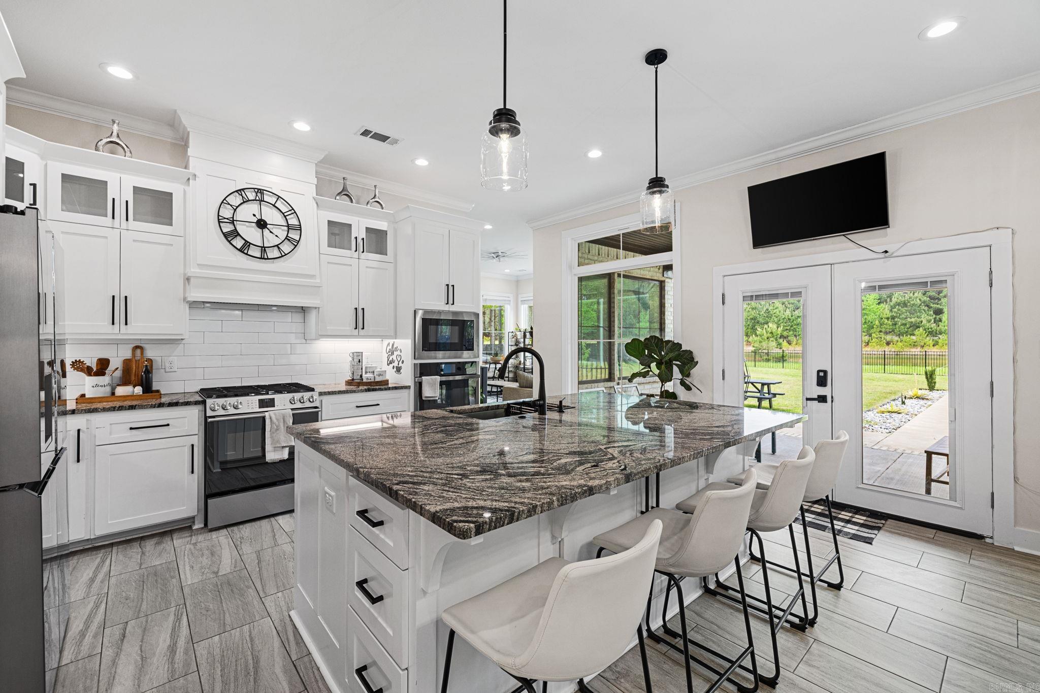 FOXWOOD ESTATES - Residential