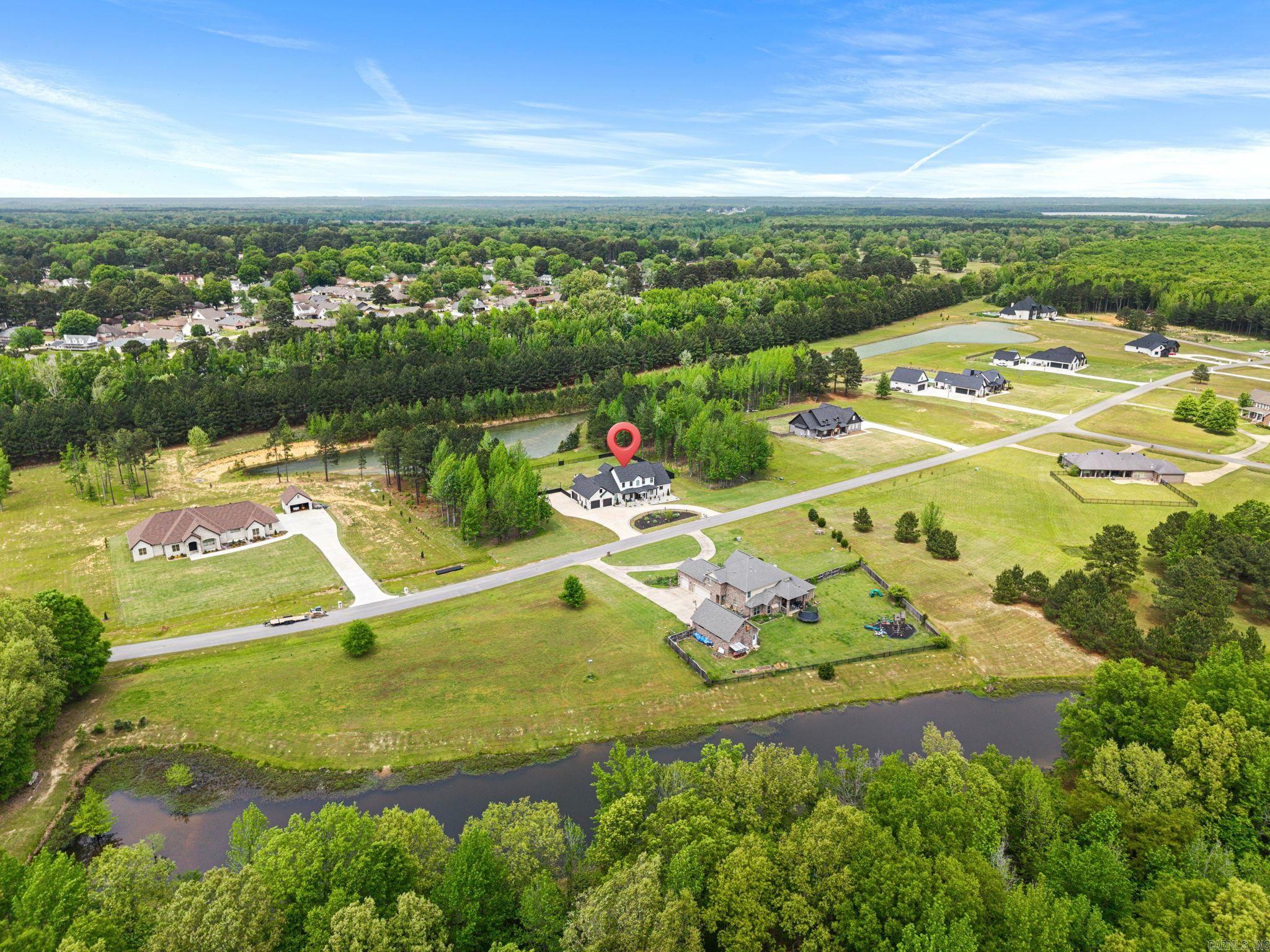 FOXWOOD ESTATES - Residential