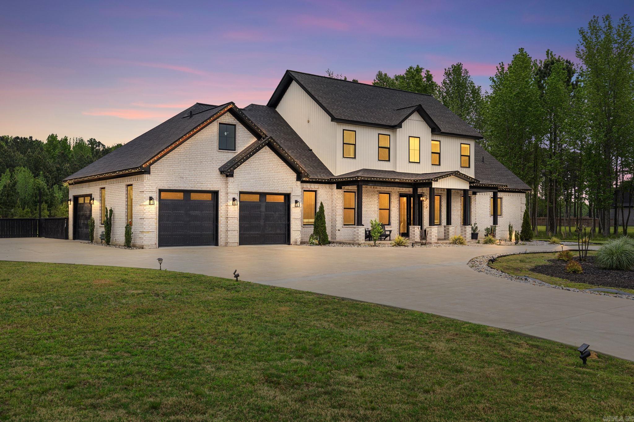 FOXWOOD ESTATES - Residential