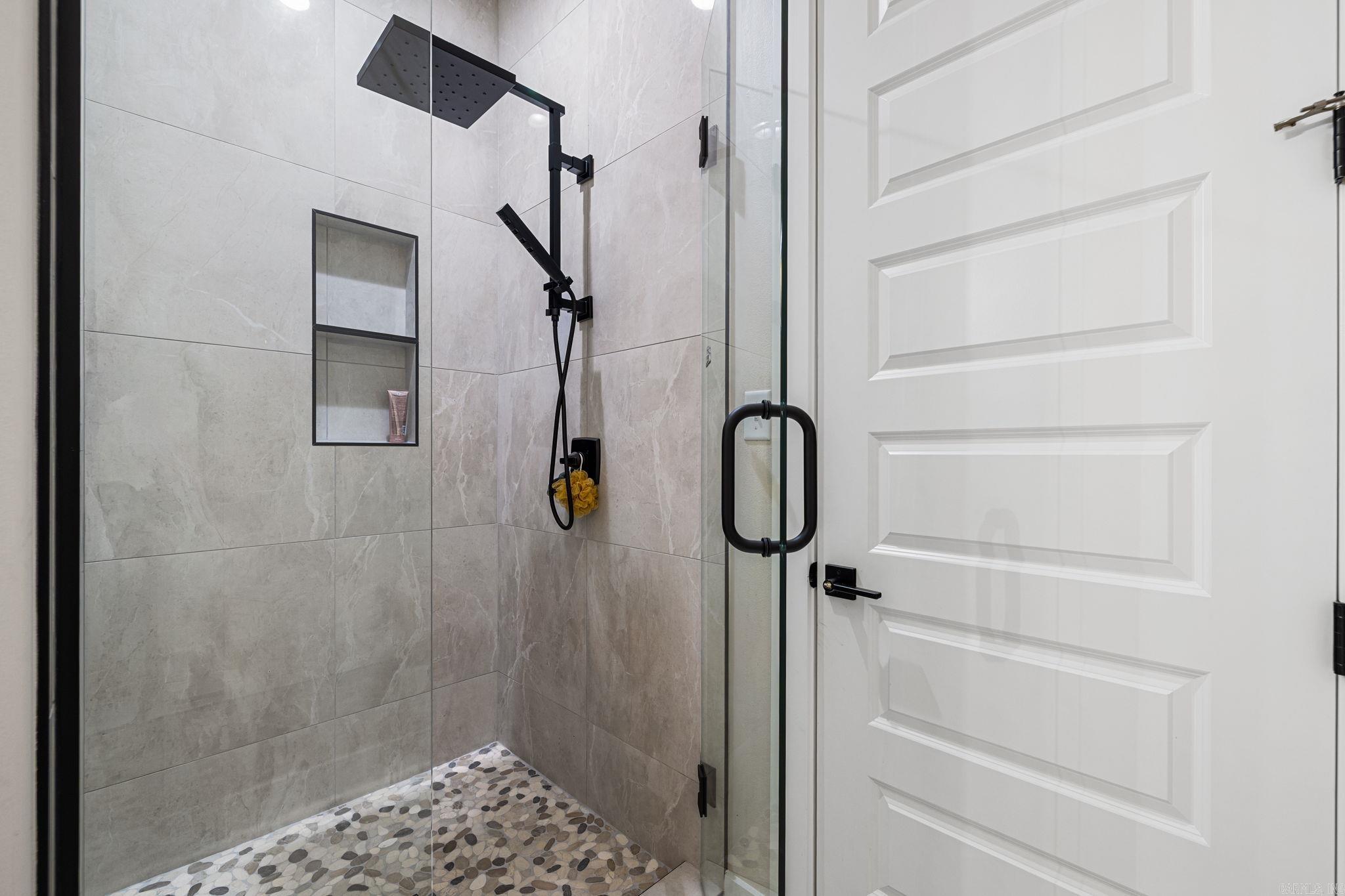 FOXWOOD ESTATES - Residential