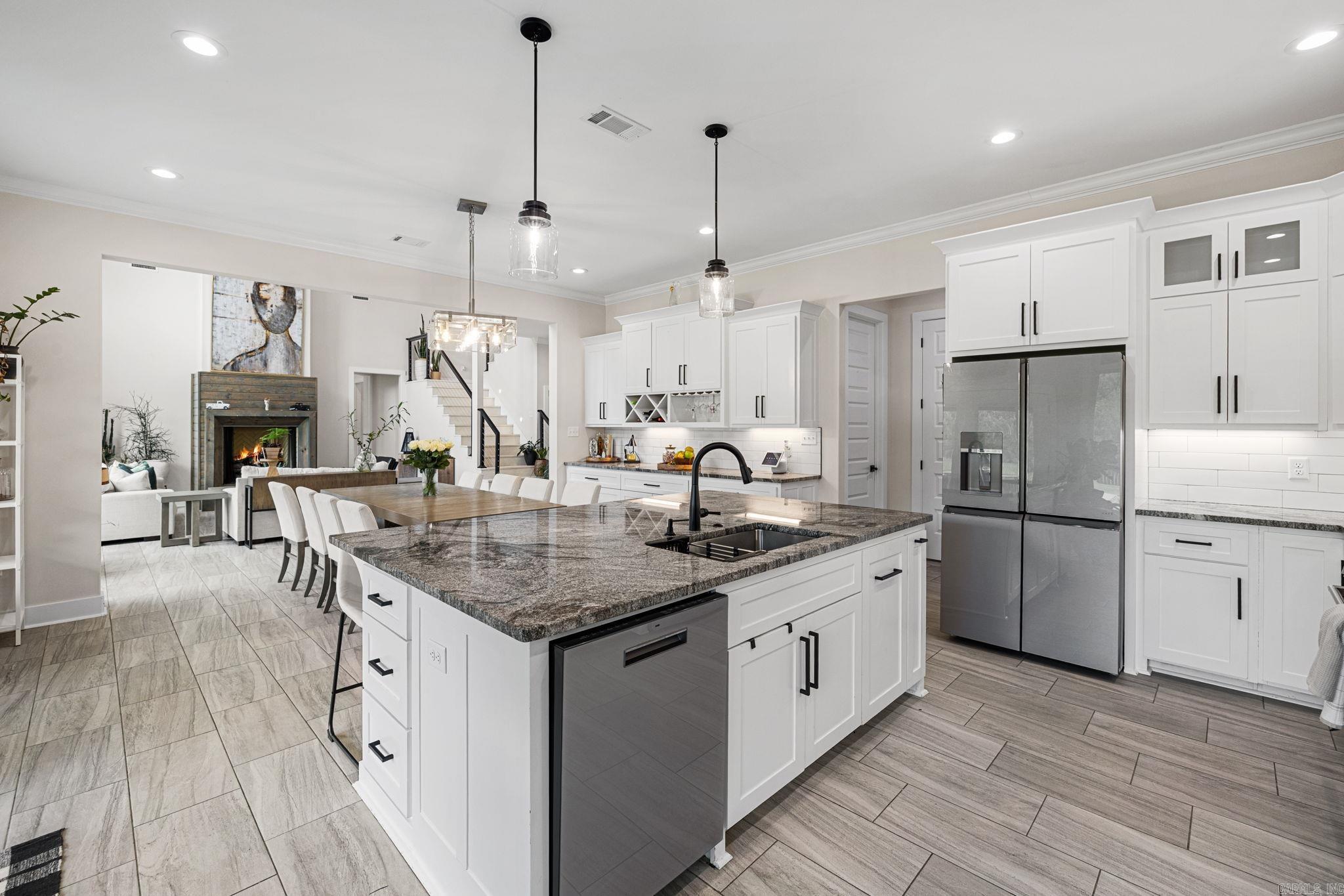 FOXWOOD ESTATES - Residential