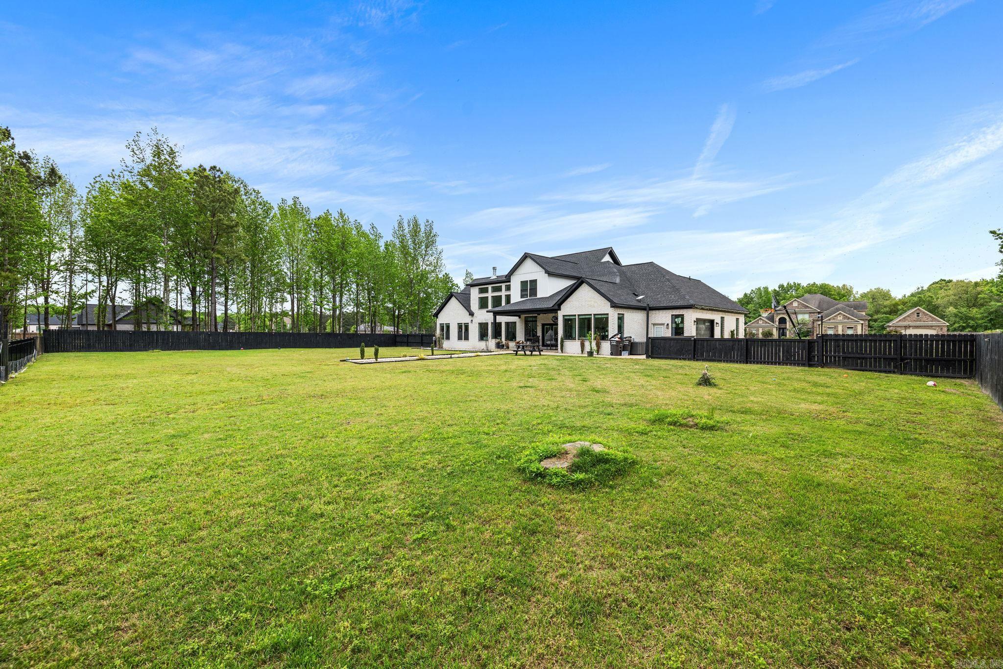 FOXWOOD ESTATES - Residential