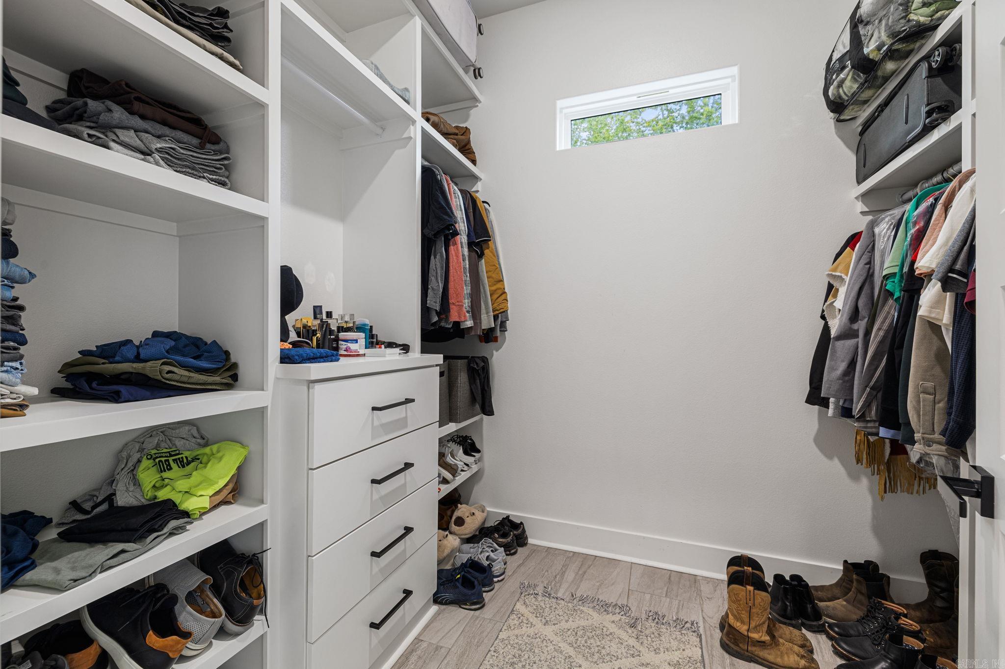 FOXWOOD ESTATES - Residential