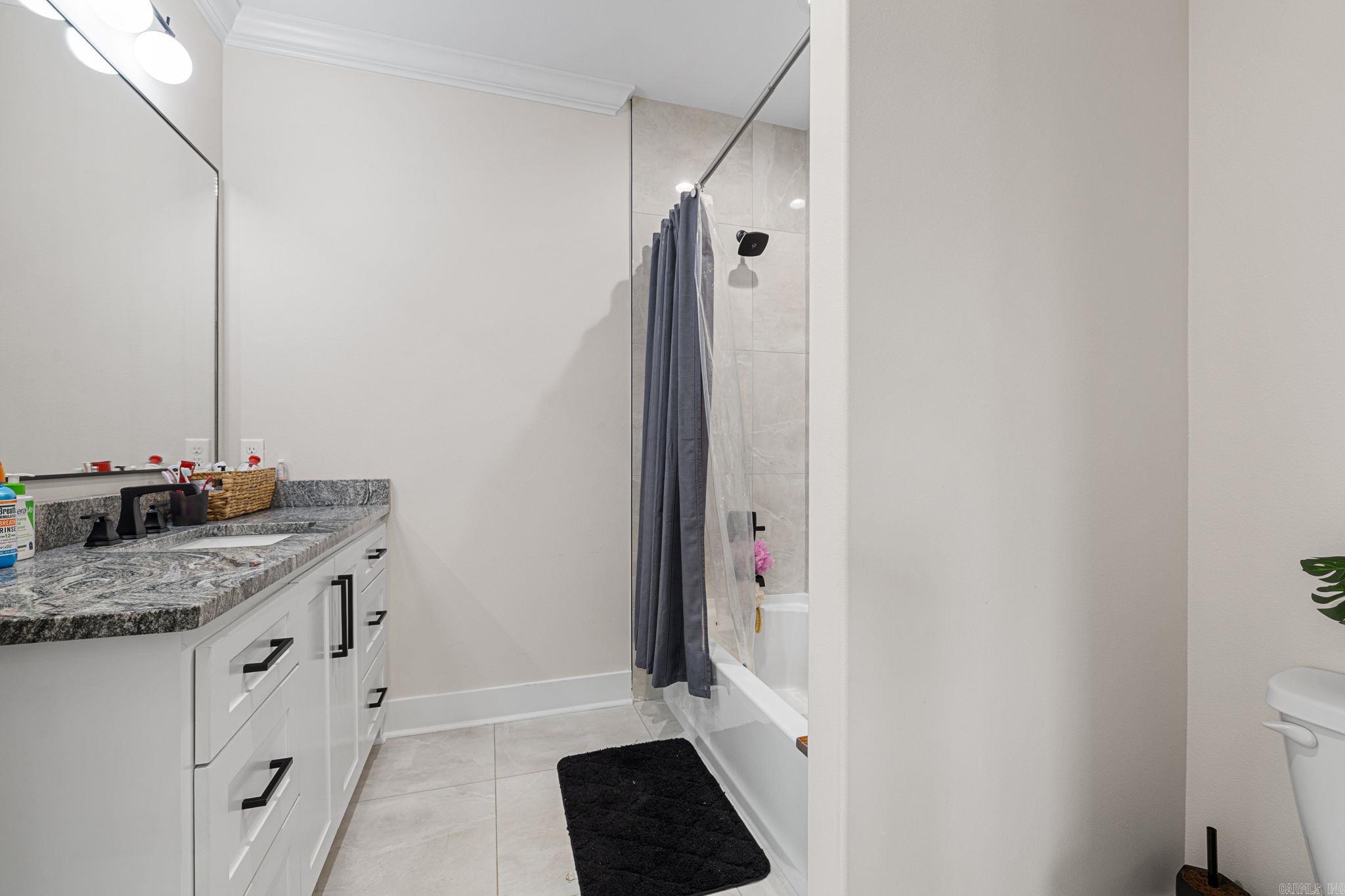 FOXWOOD ESTATES - Residential