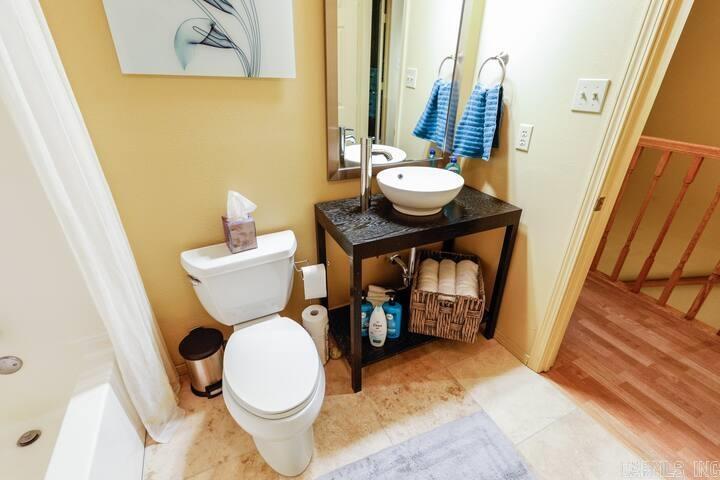 Chelsea Heights Condo - Residential