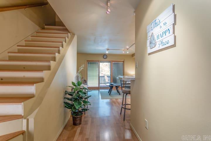 Chelsea Heights Condo - Residential