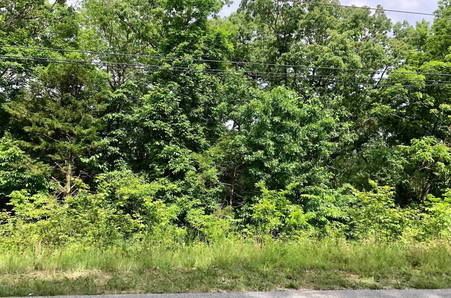 Four Lots close to Lake Thunderbird, and Canal - These 4 lots are great building sites. All 4 are connected, 3 are side-by-side, the fourth connected by the back of lot 2.  They are close to Lake Thunderbird, Lake Sequoyah and the canal that connects those 2 lakes. With 1 m/l acre of land you'll have plenty of room to build your custom dream home, a shop/shed and still have lots of outdoor entertainment room.