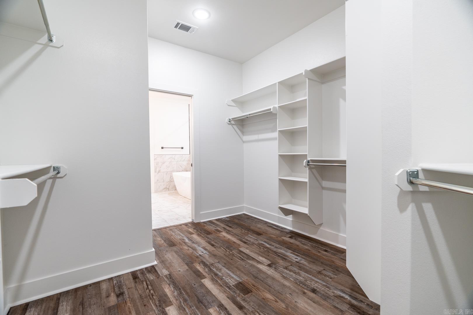 JACKSON ACRES - Residential