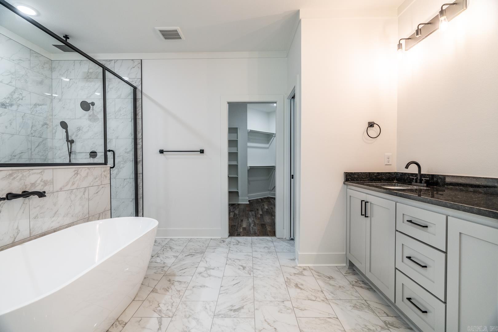 JACKSON ACRES - Residential