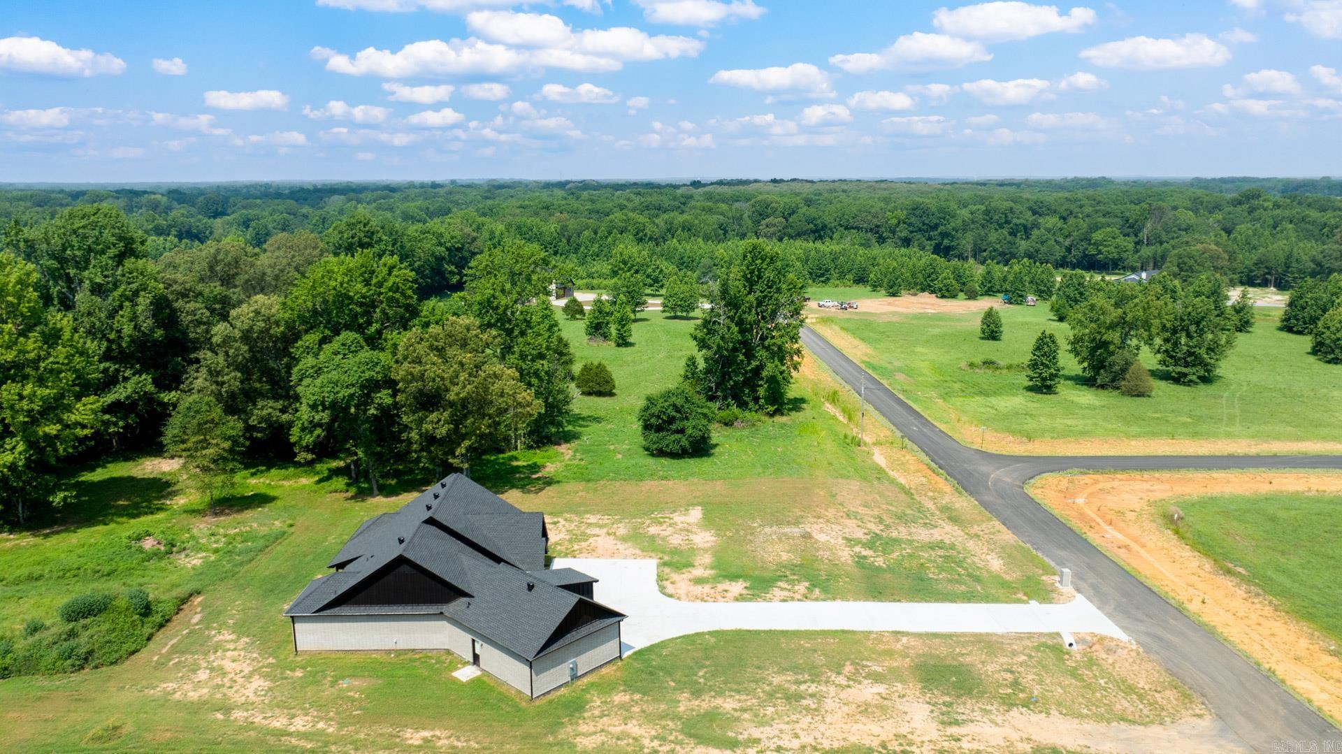 JACKSON ACRES - Residential