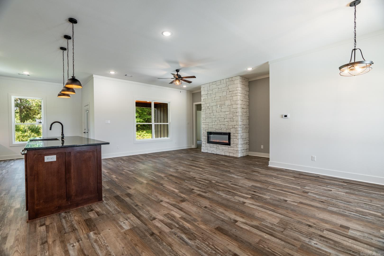 JACKSON ACRES - Residential