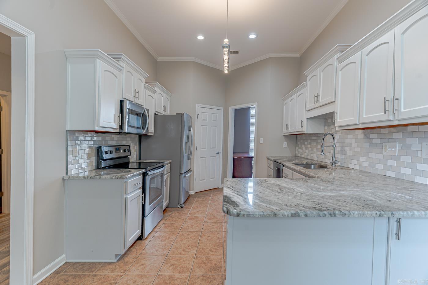 BAYOU VISTA ESTATES - Residential