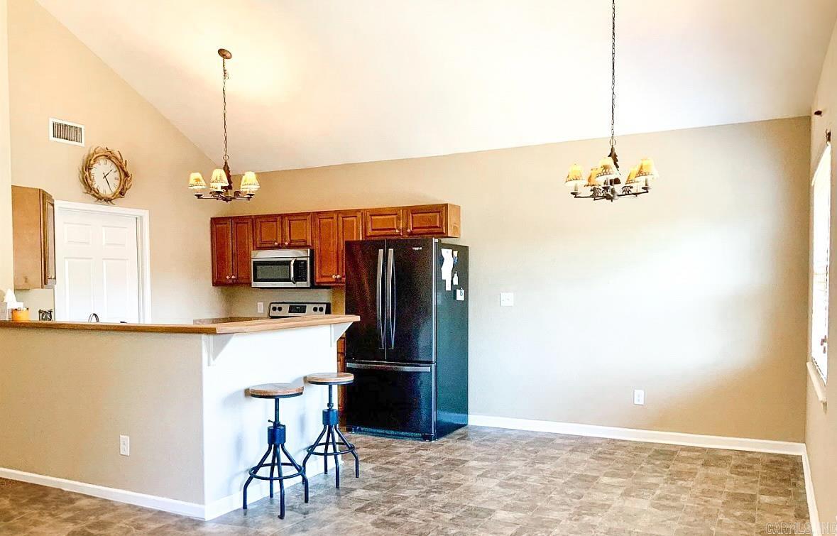 HICKORY HILLS - Residential