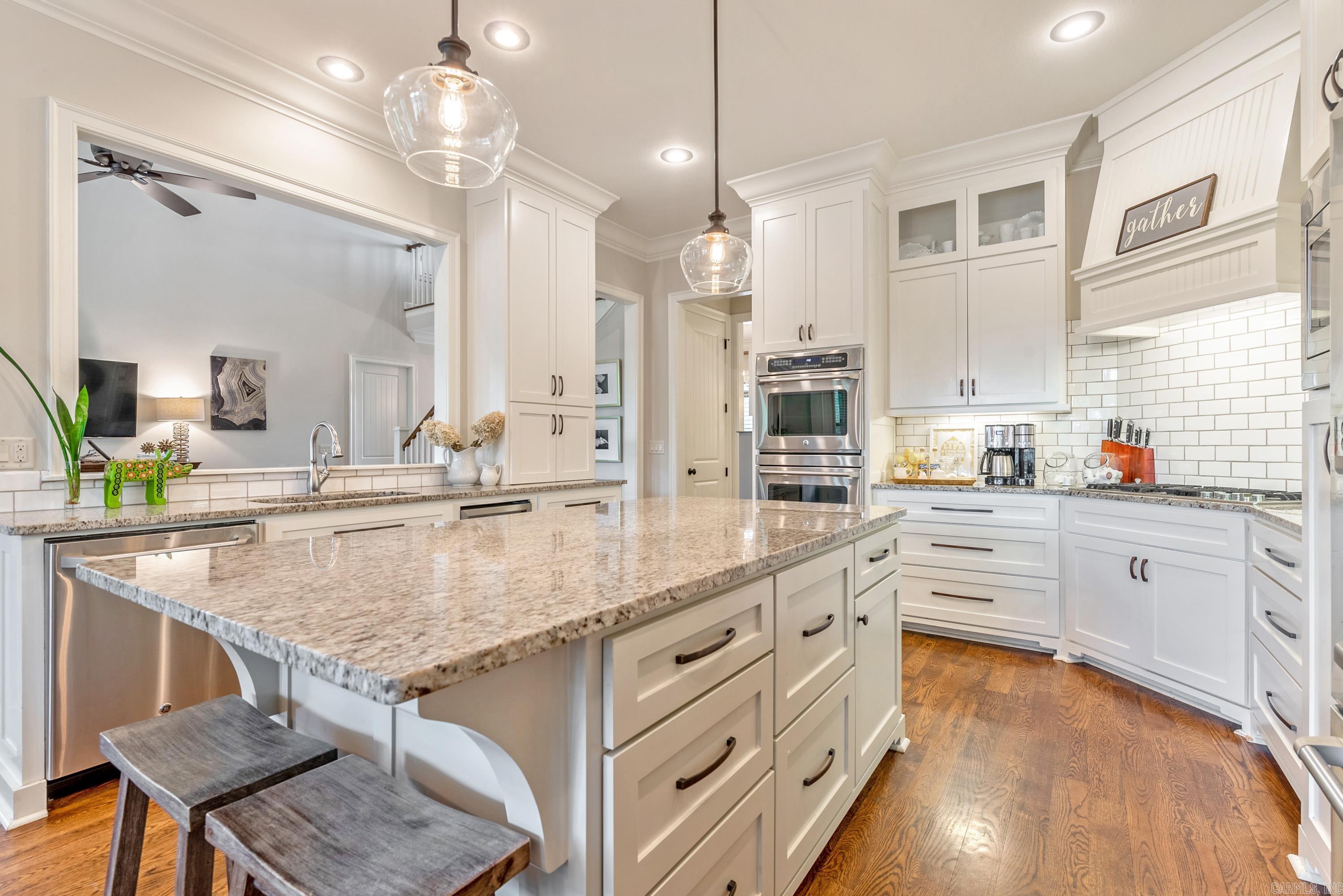 WATERVIEW ESTATES - Residential