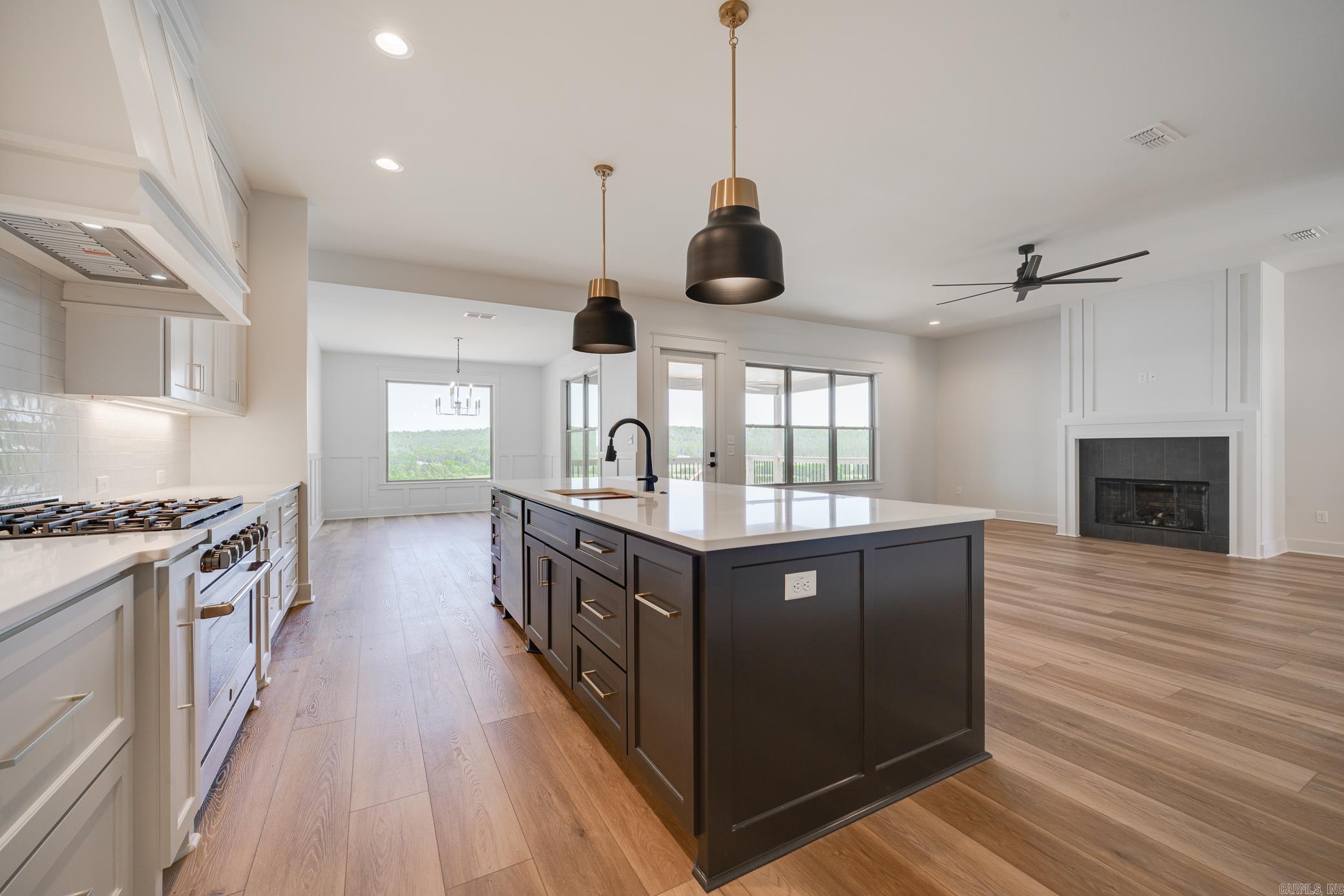 REYNOLDS RIDGE - Residential