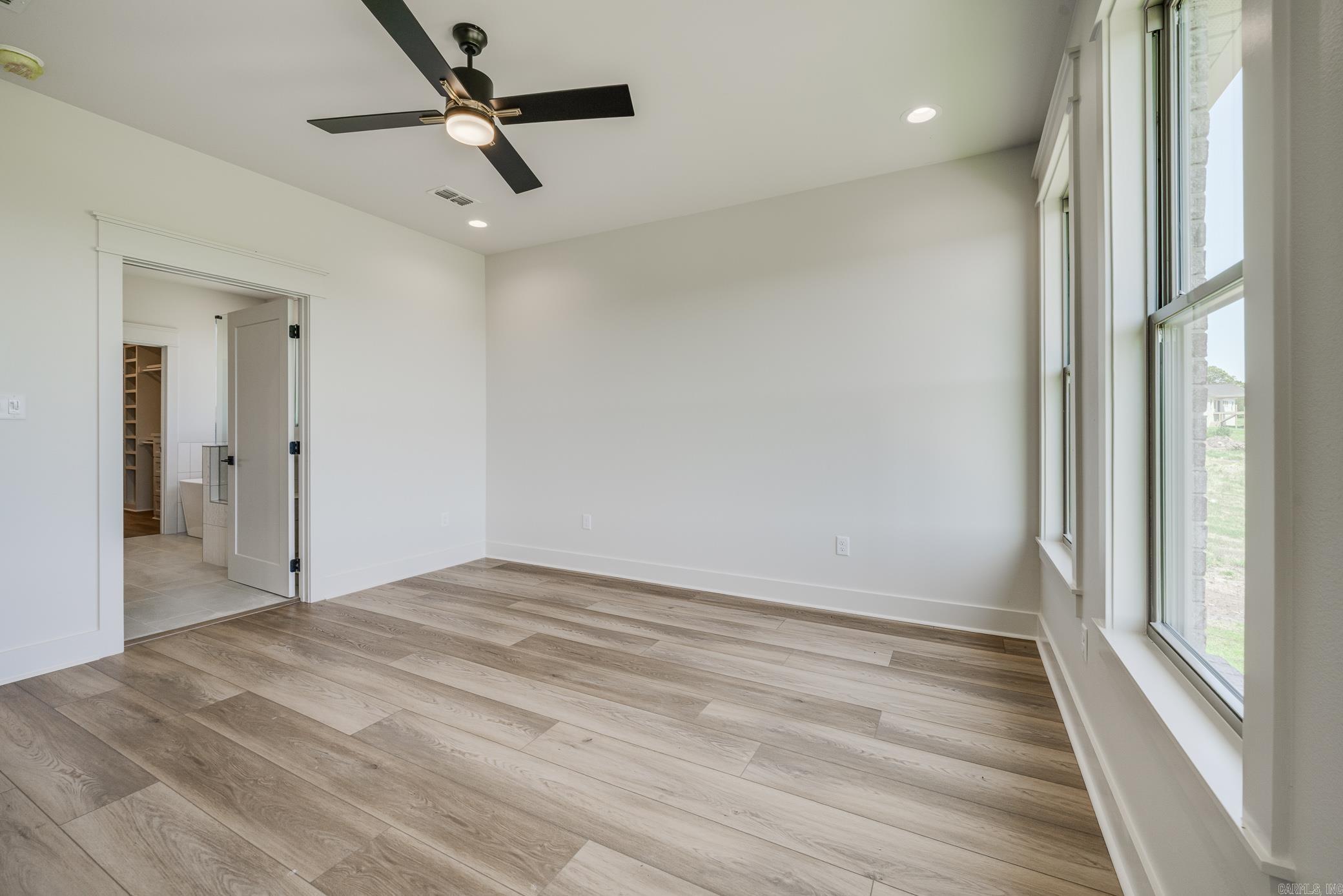 REYNOLDS RIDGE - Residential