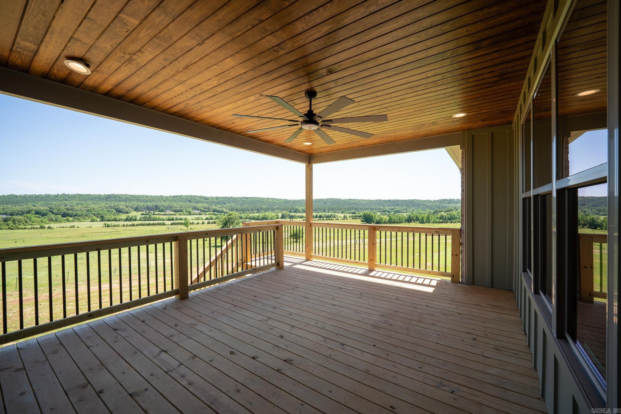 REYNOLDS RIDGE - Residential