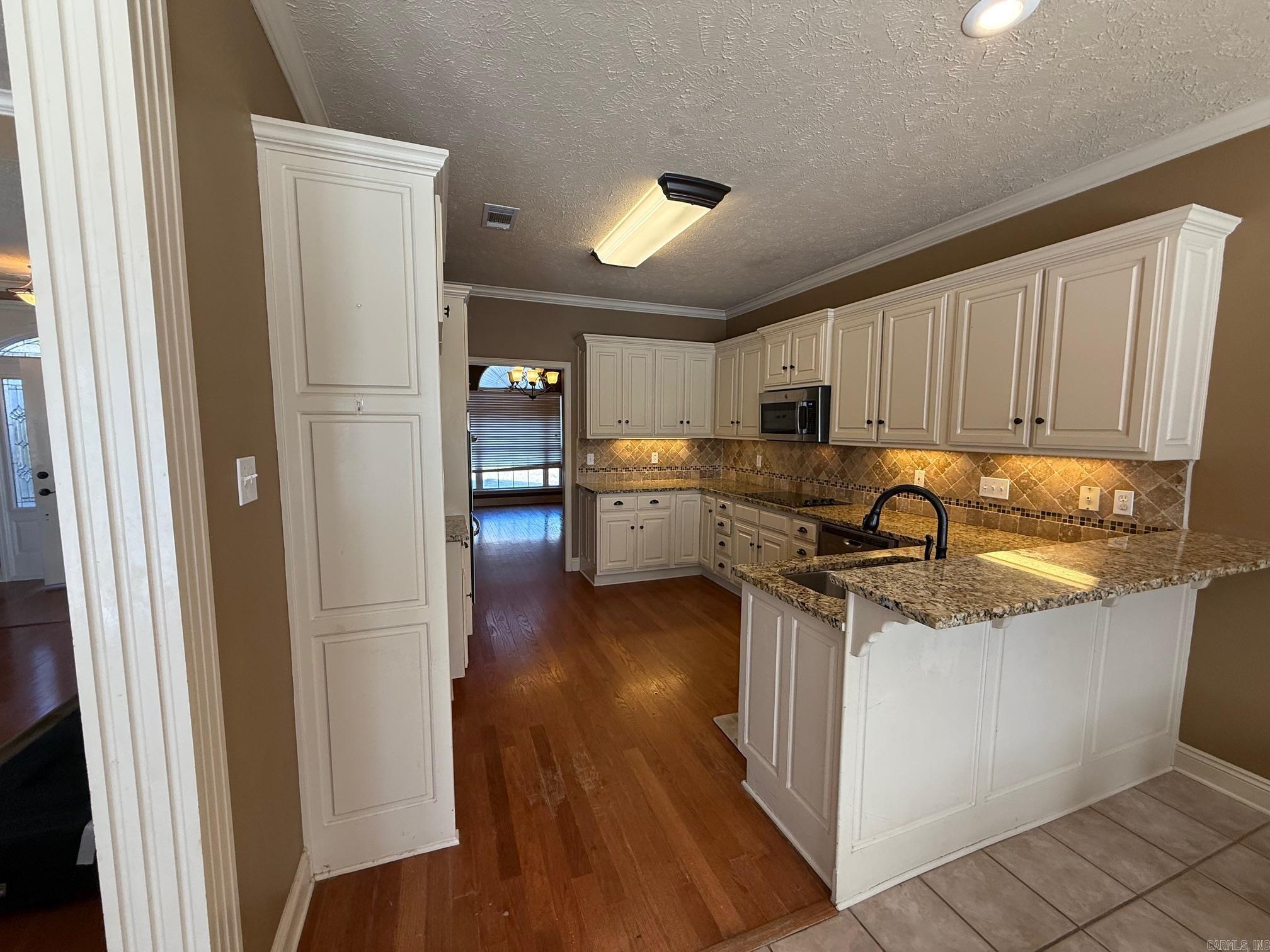 GREYSTONE - Residential